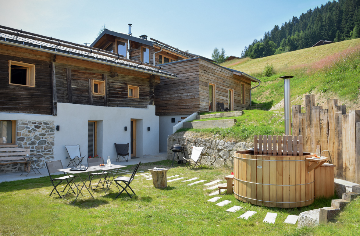 Ecodesign Chalet with sauna and a view of Mt Blanc