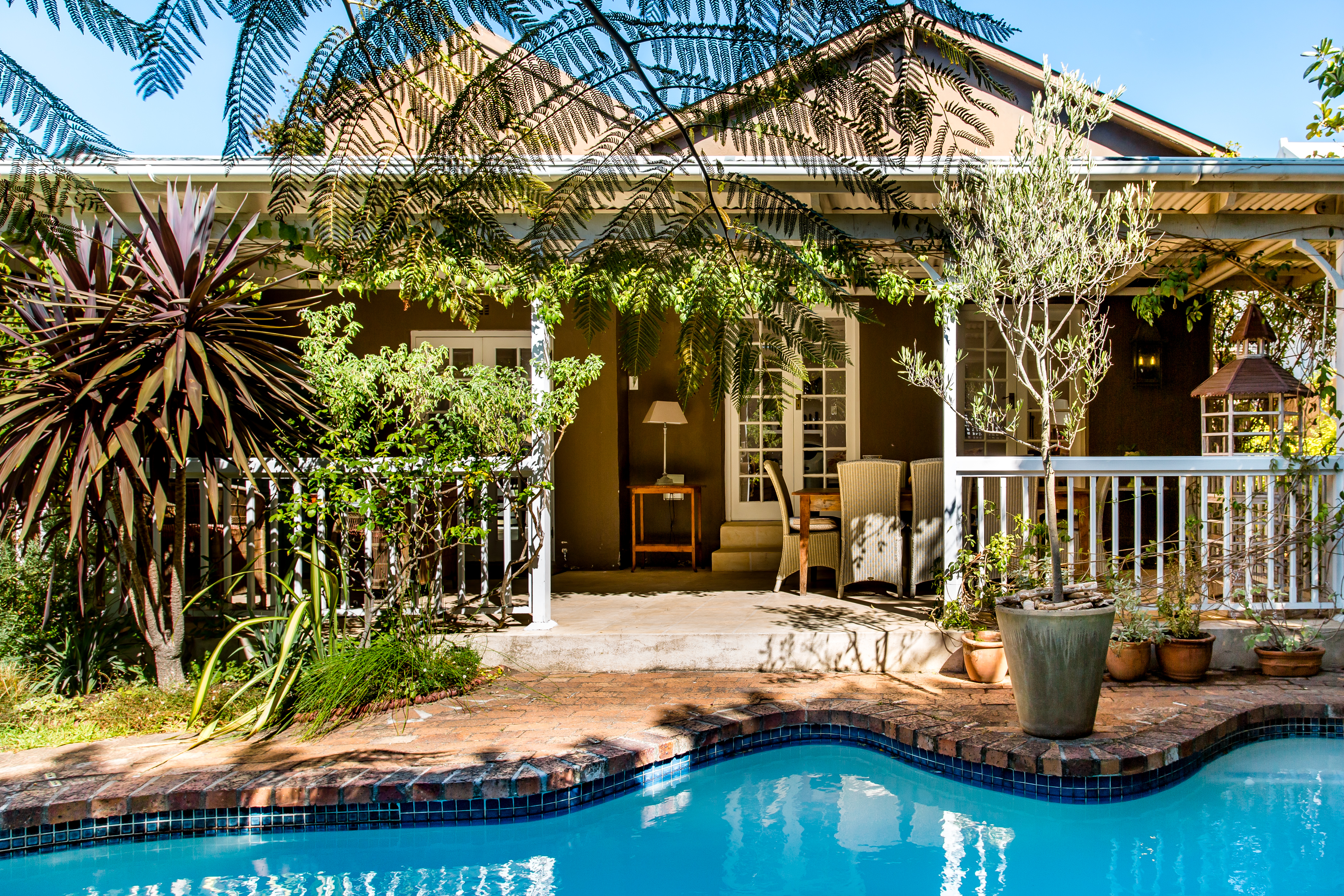 Chelsea Victorian with a Leafy Poolside Patio in Ward 62, Cape Town