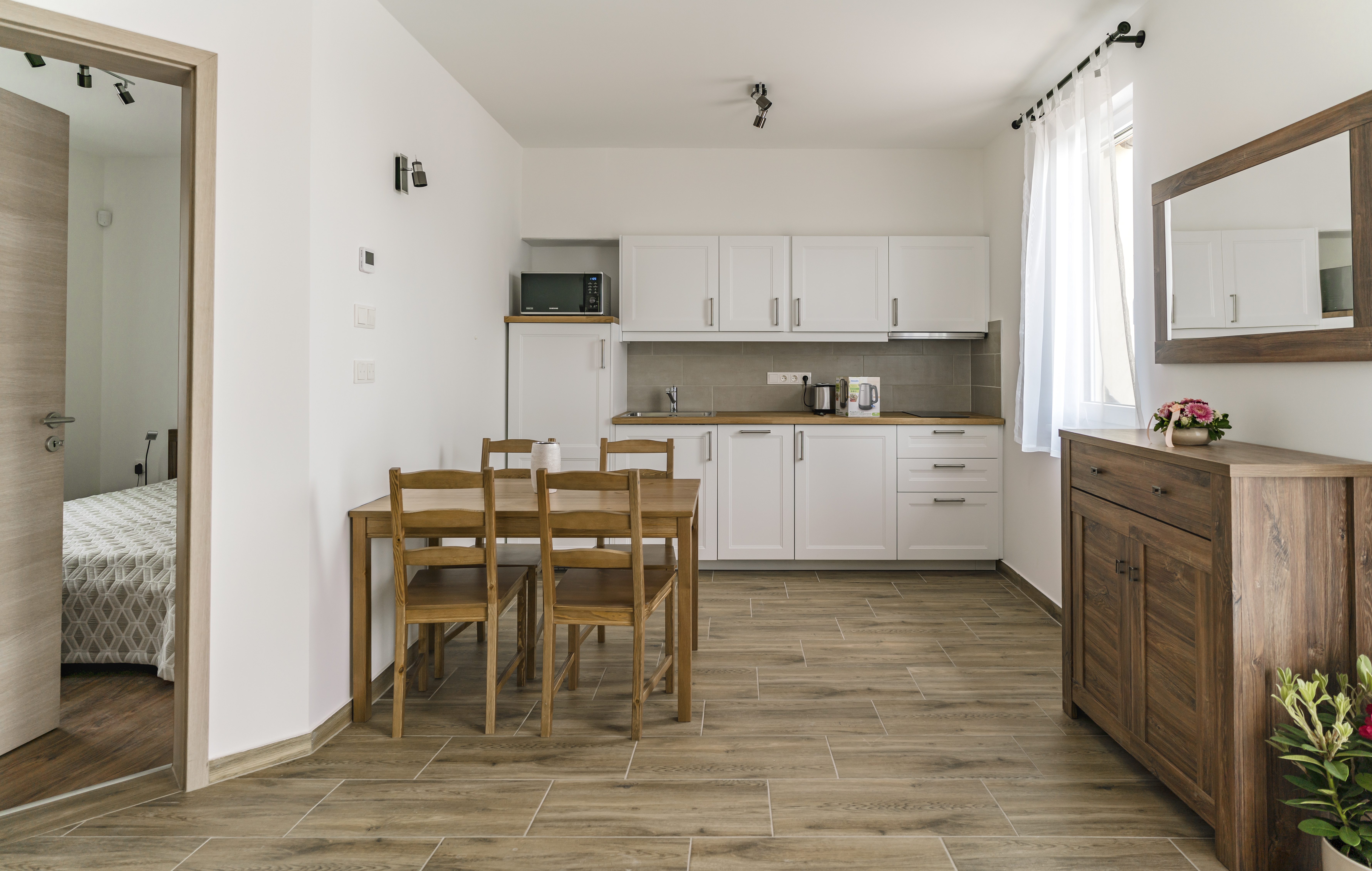 SunshineApartment2-imposed,  panoramic, air-conditioned