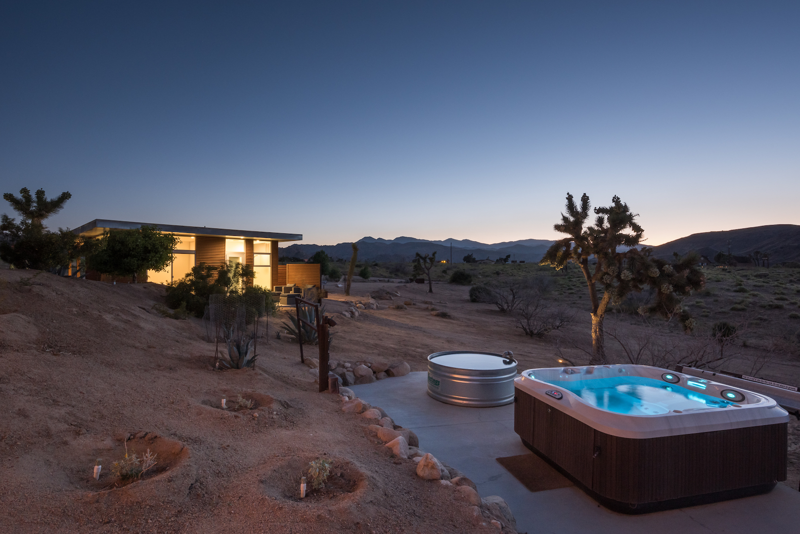 Homestead Modern No. 1 Pioneertown, Ft. in Dwell Houses for Rent in