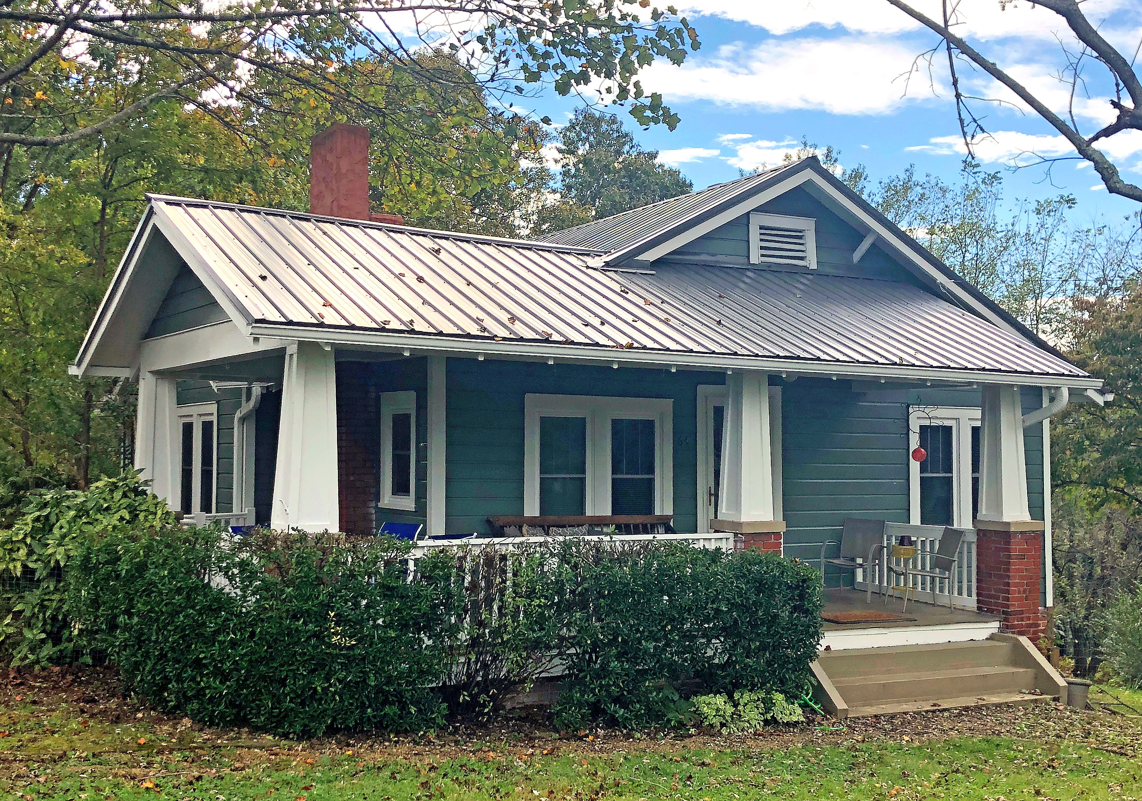 Front Porch Charm in 28804, Asheville