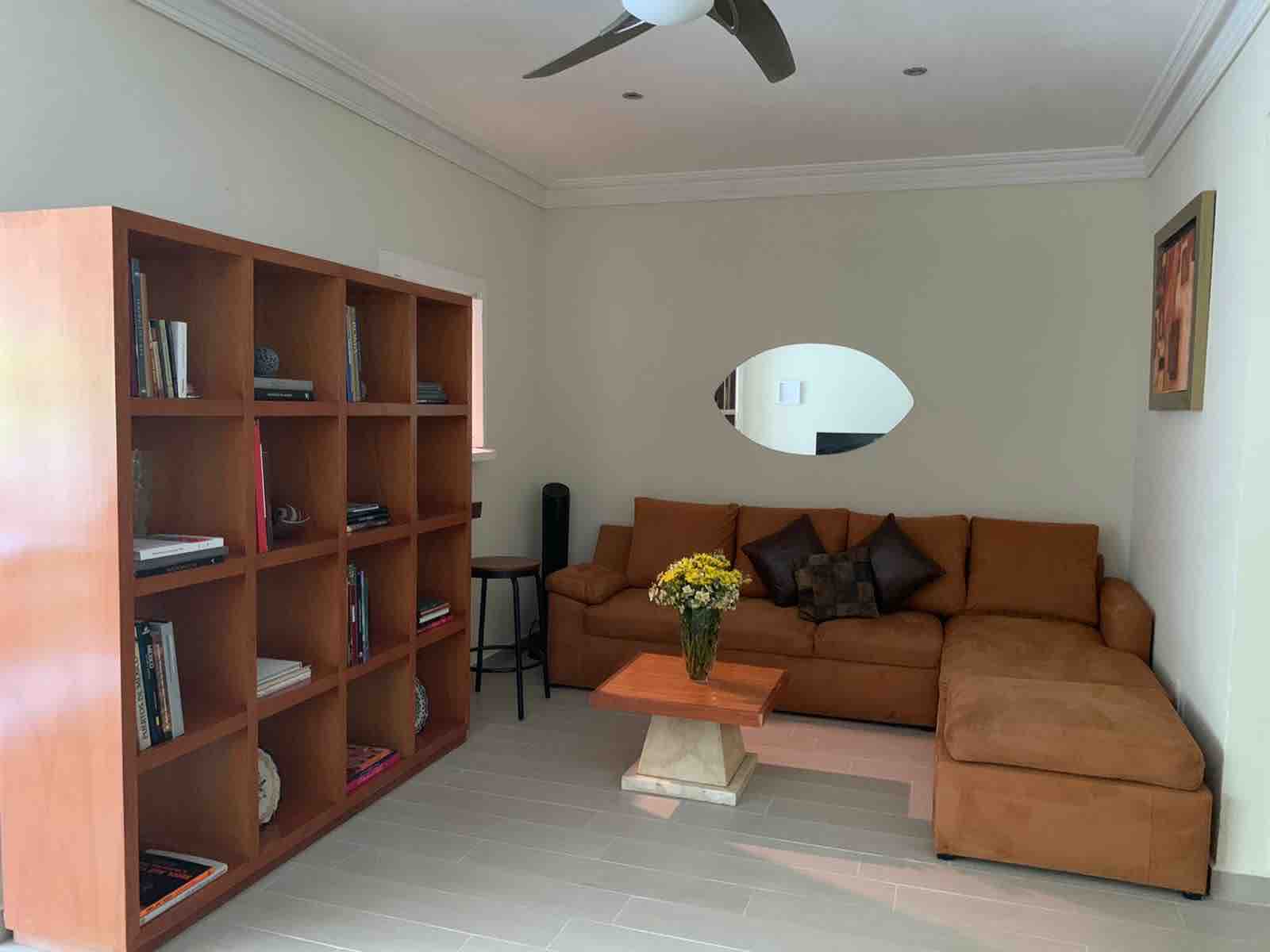 Pretty vintage apt. Great location in Cuauhtémoc, Mexico City