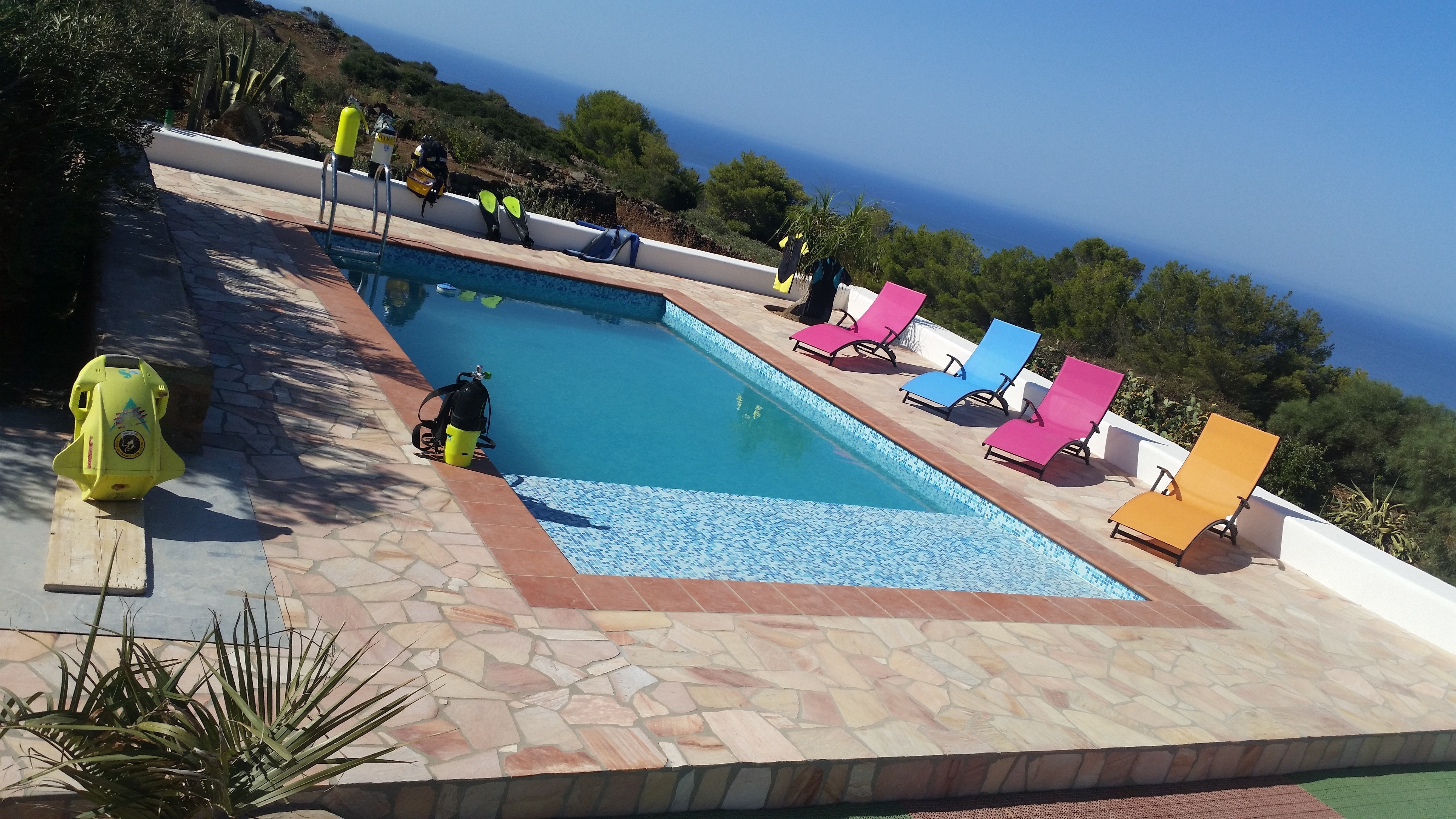 Dammusi Asia with sea view and swimming pool