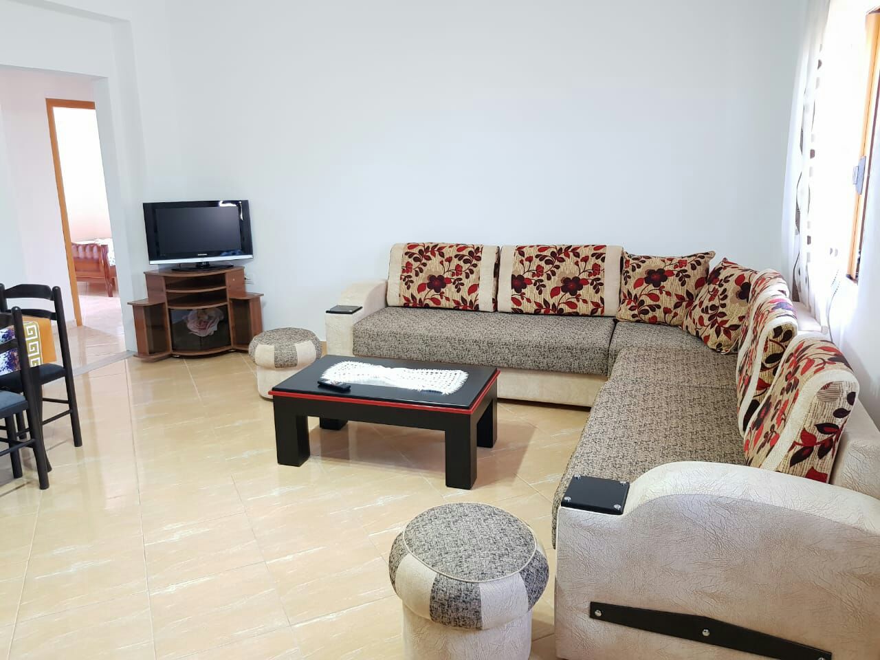 niku apartment 5 people lake view and yard