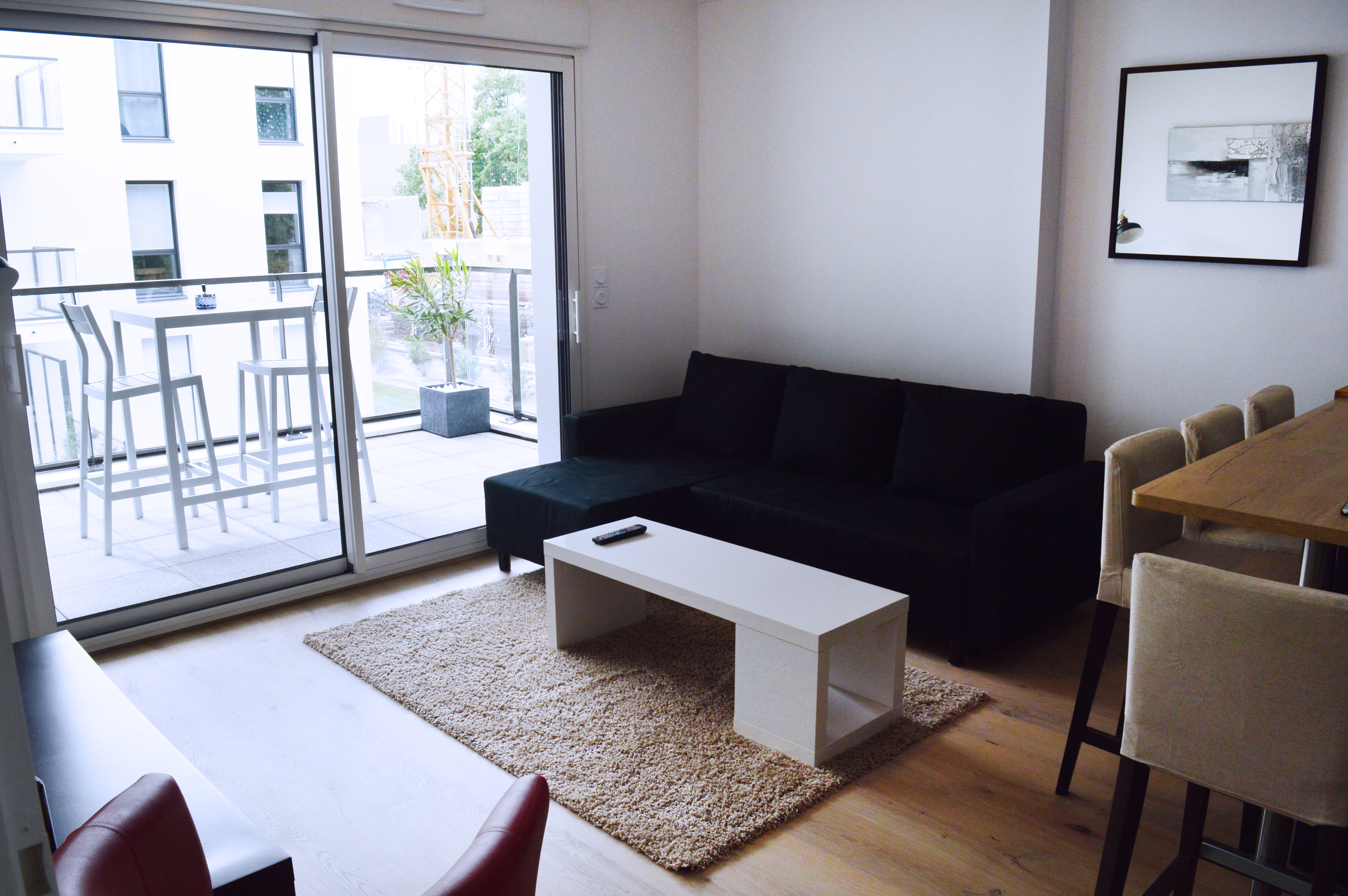 APARTMENT ARRADON  / NEARBY SEA / FULLY EQUIPPED