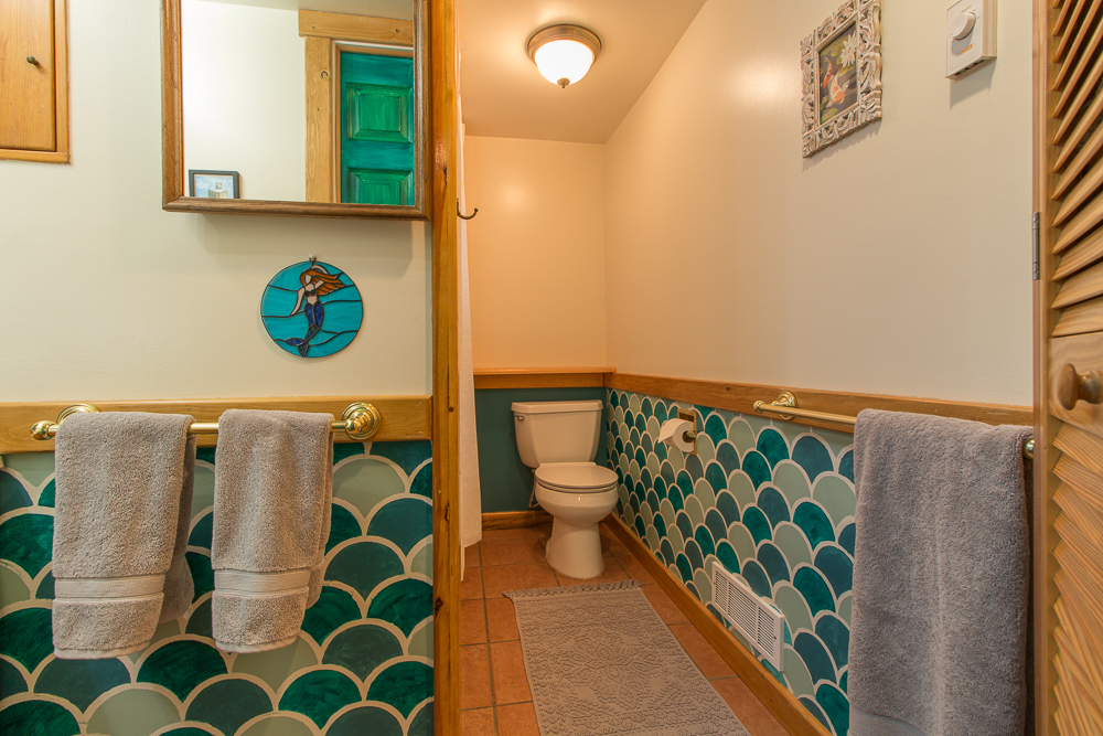 Cozy Private Basement Apartment In Chelan דירות להשכרה בעיר