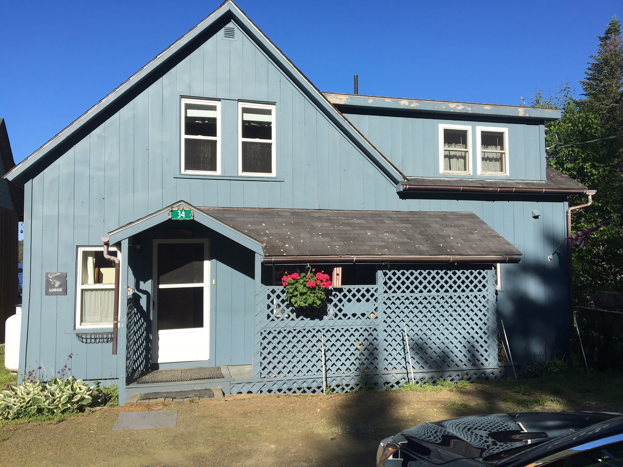 The Royal Coachman on Quimby Pond (waterfront) Cabins for Rent in