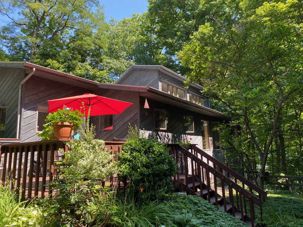 Skaneateles Lakefront Retreat With Private Dock Houses For Rent In Skaneateles New York United States