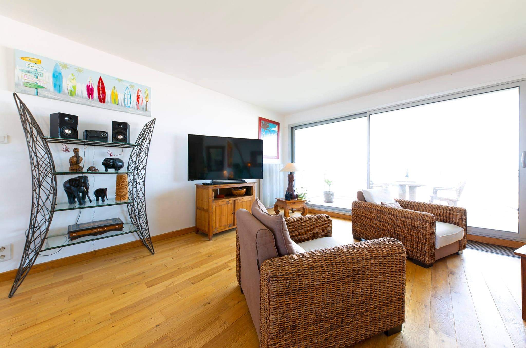 Unique Apartments For Rent In Calais France for Large Space