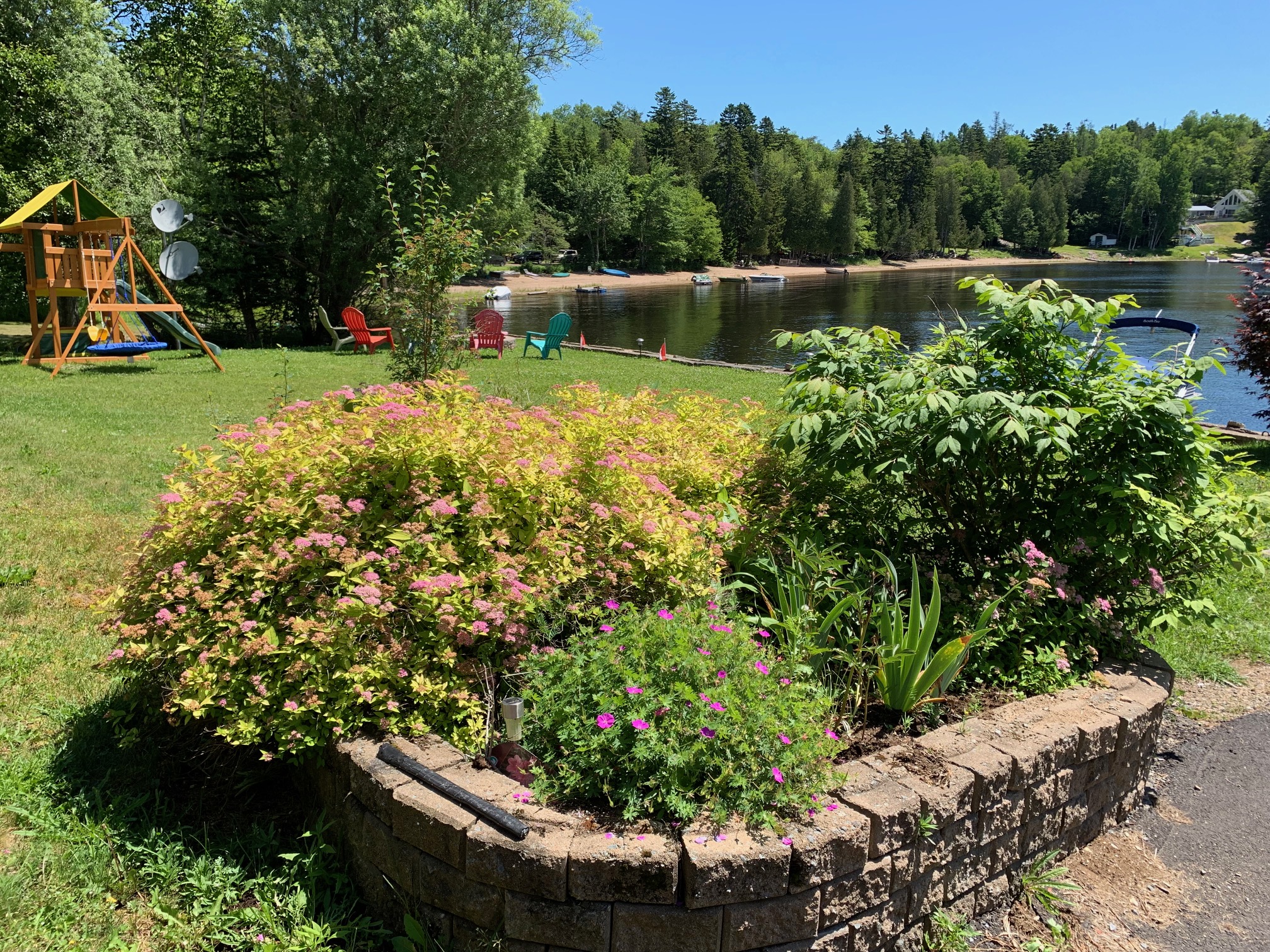 Hillary's Lakeside Retreat Utopia NB Apartments for Rent in Utopia