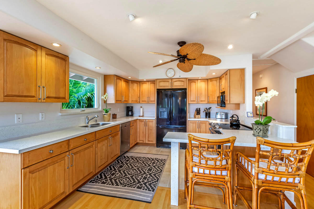 Quiet Princeville House Houses for Rent in Princeville, Hawaii