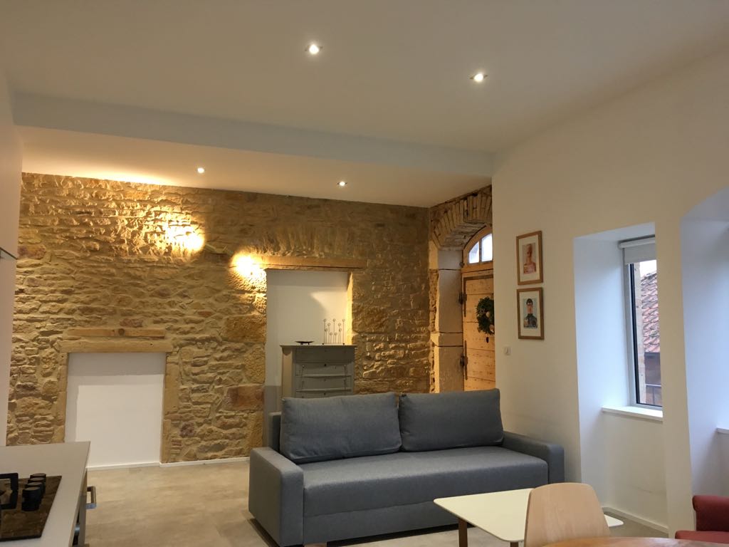 Appartement Jarnioux Porte Des Pierres Dorees Apartments For Rent In Jarnioux Auvergne Rhone Alpes France