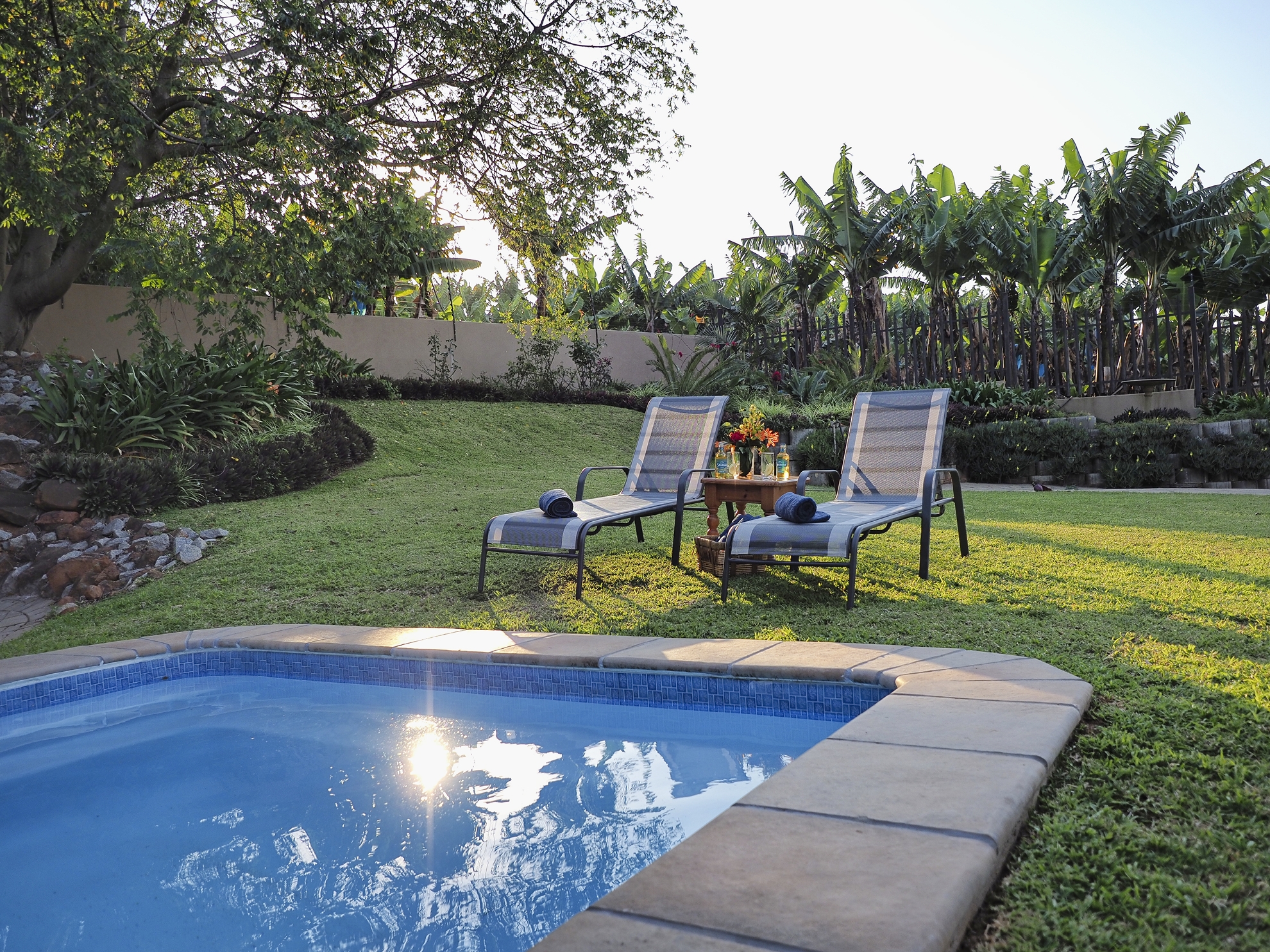 Poinsettia Family Cottage