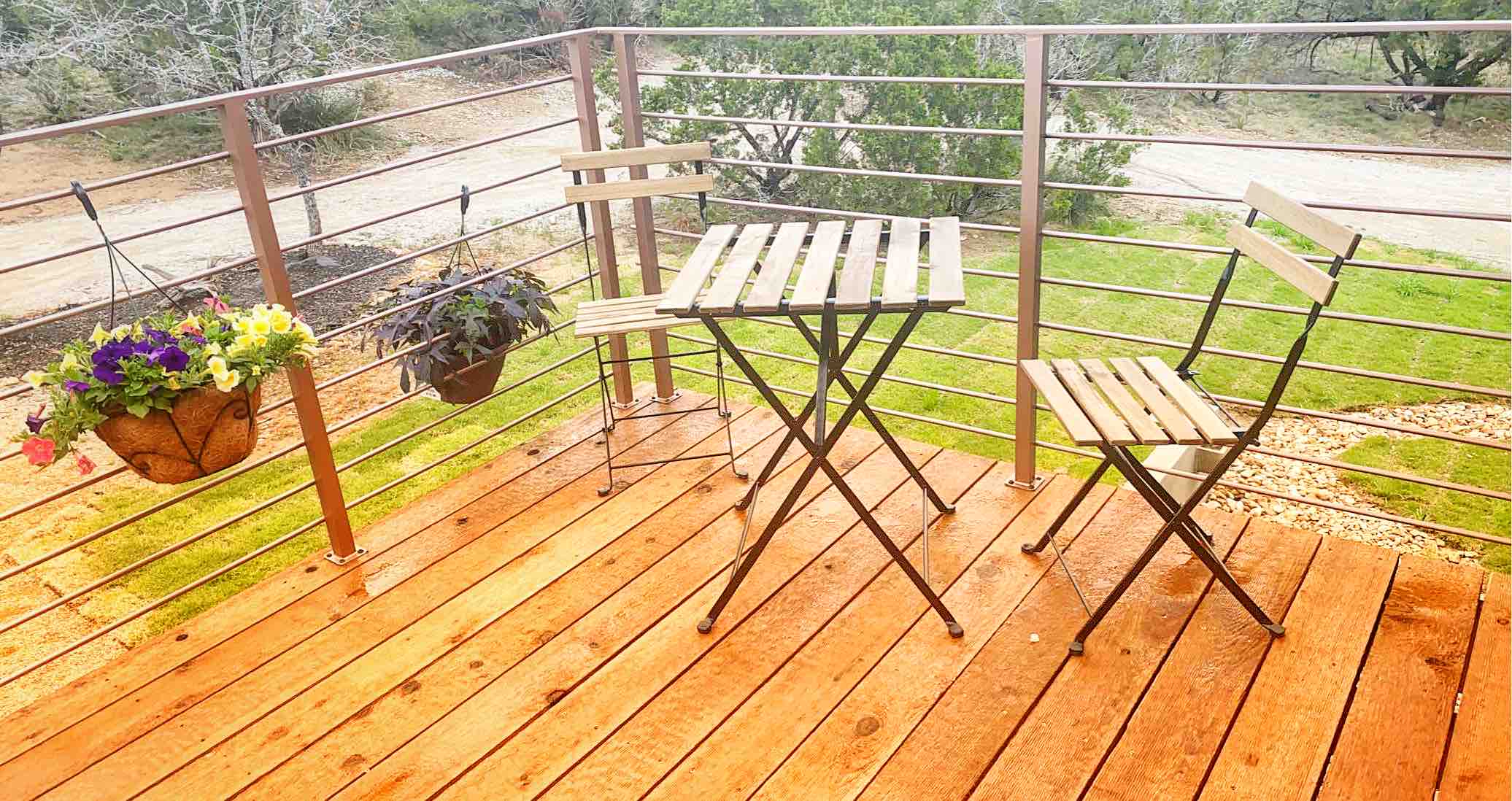 5 Star — Private Hill Country Guest Apartment