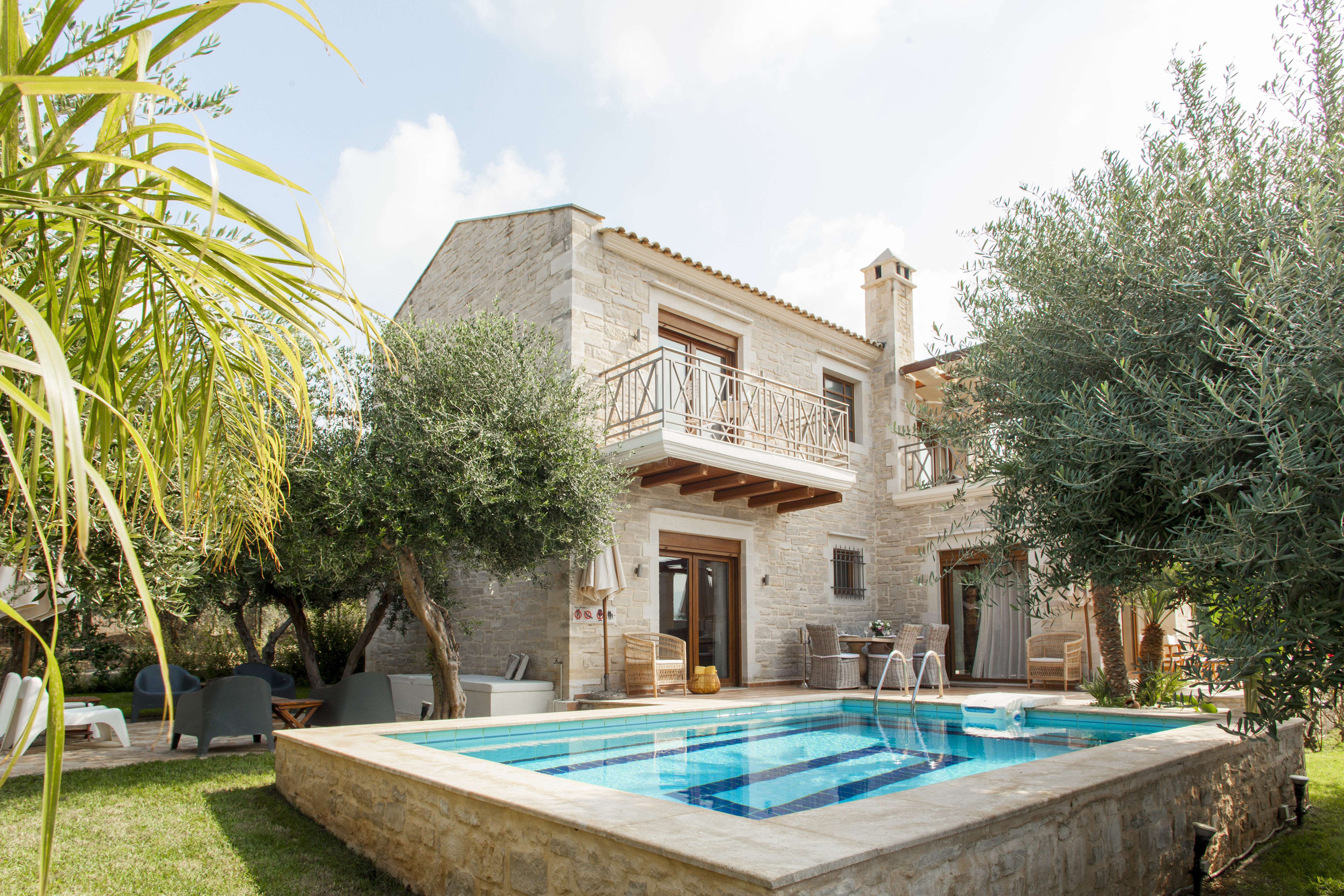 Villa Okalia, Luxurious villa with private pool. in Ρεθύμνης, Crete