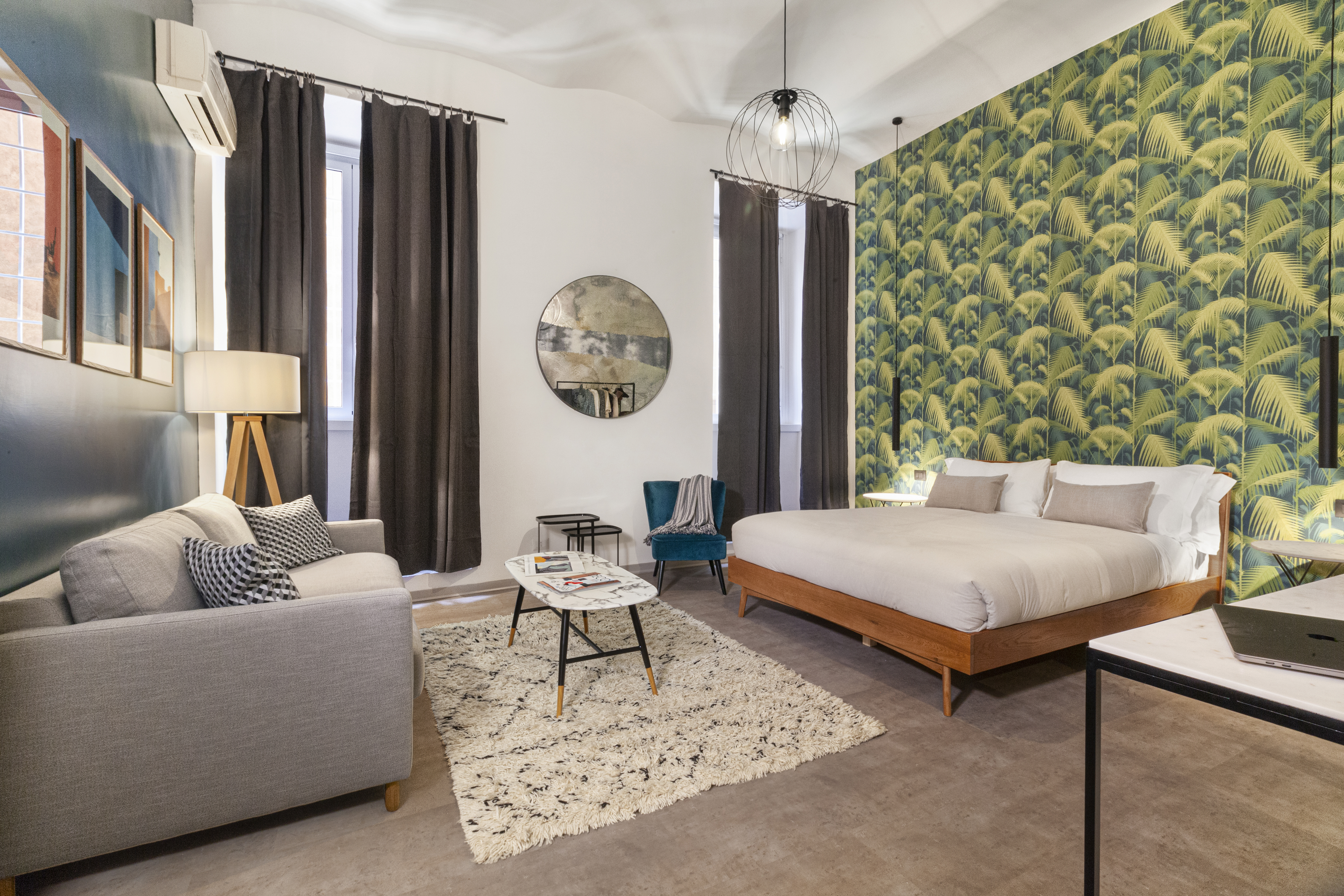 Designer Studio Apartment near Colosseum