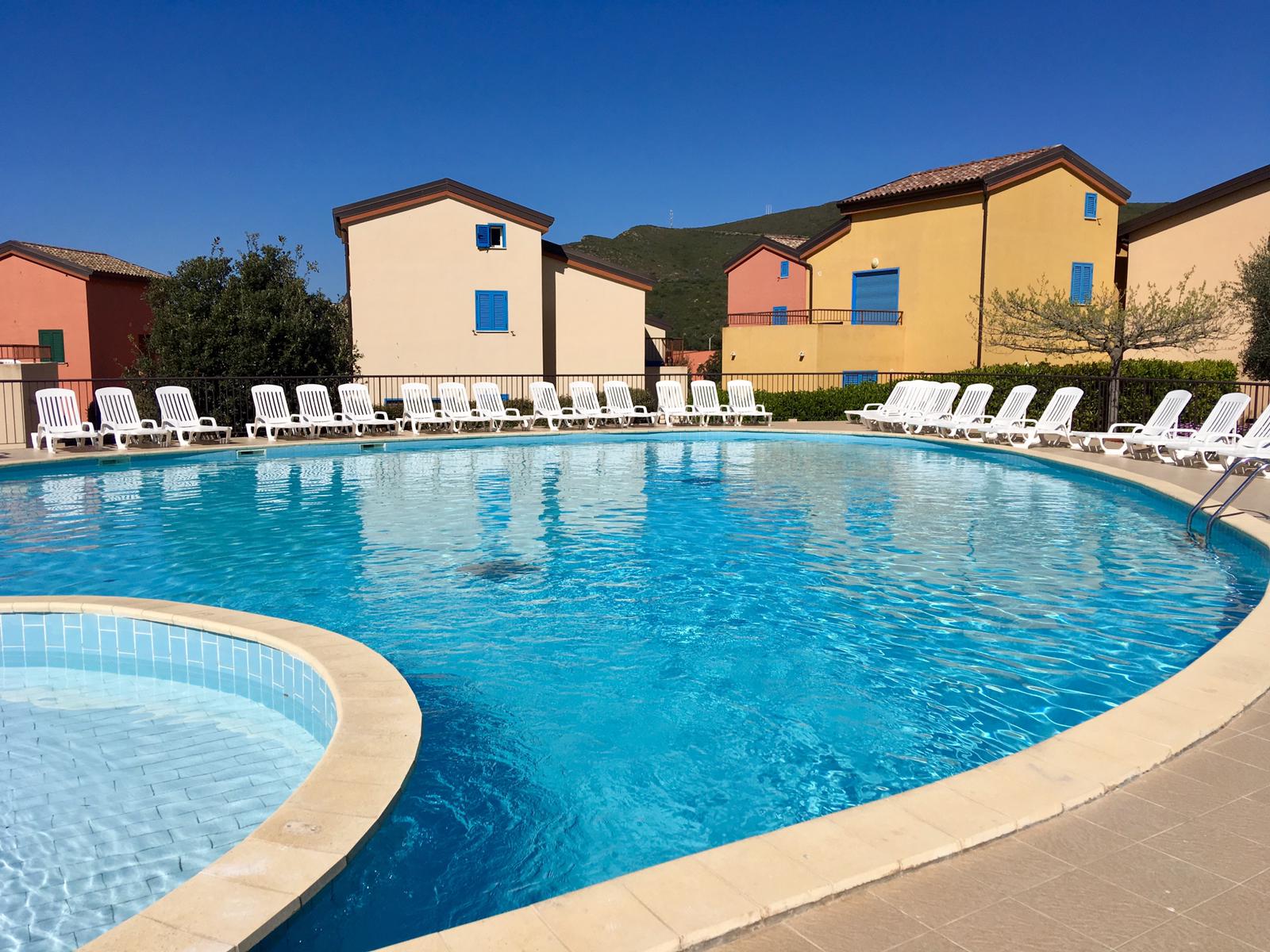 Apartment June-Lovely 1 bedroom flat sleeps 4