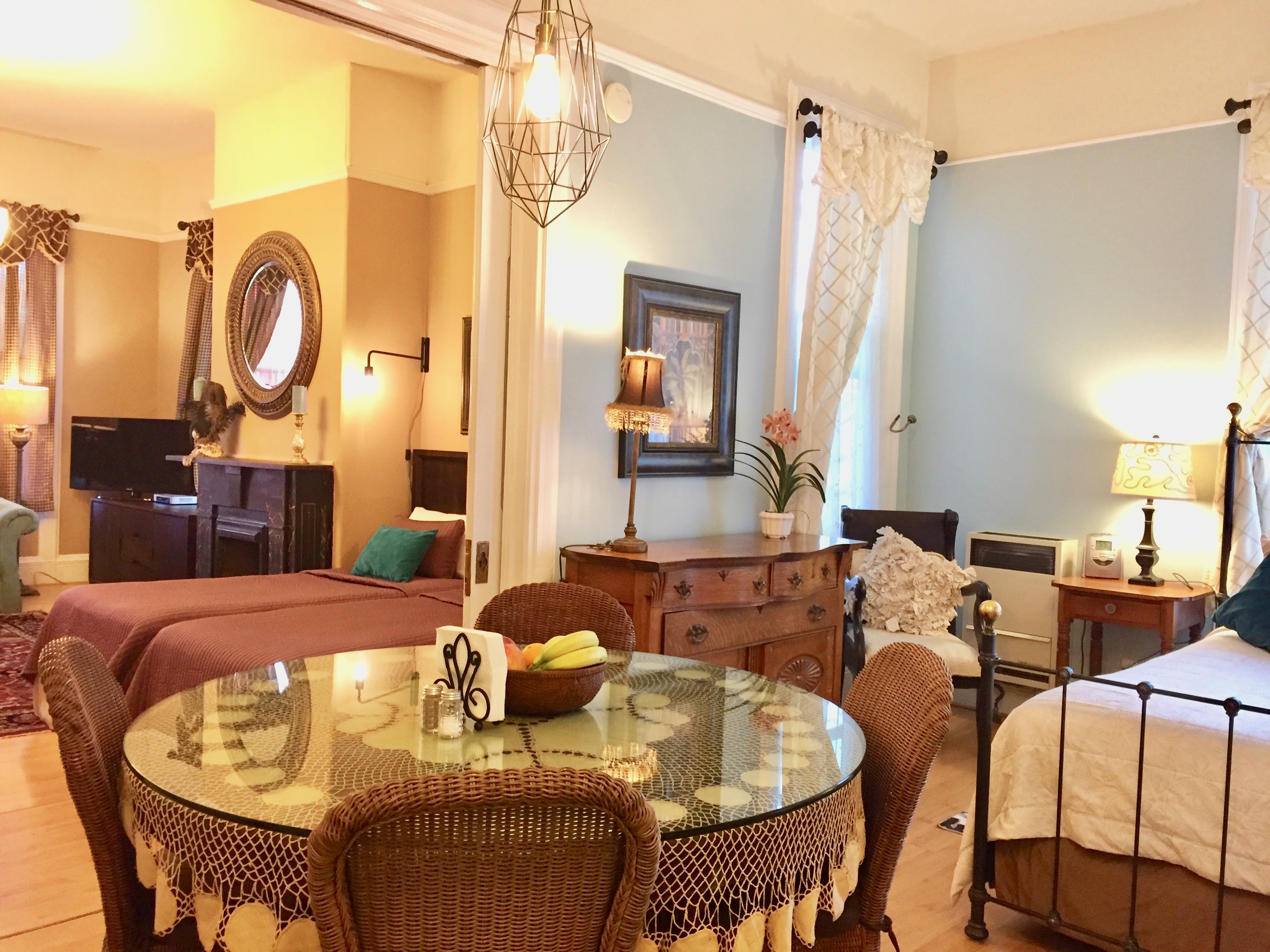 Boutique Unit in Elegant Victorian Lofts for Rent in Berkeley, California, United States Airbnb