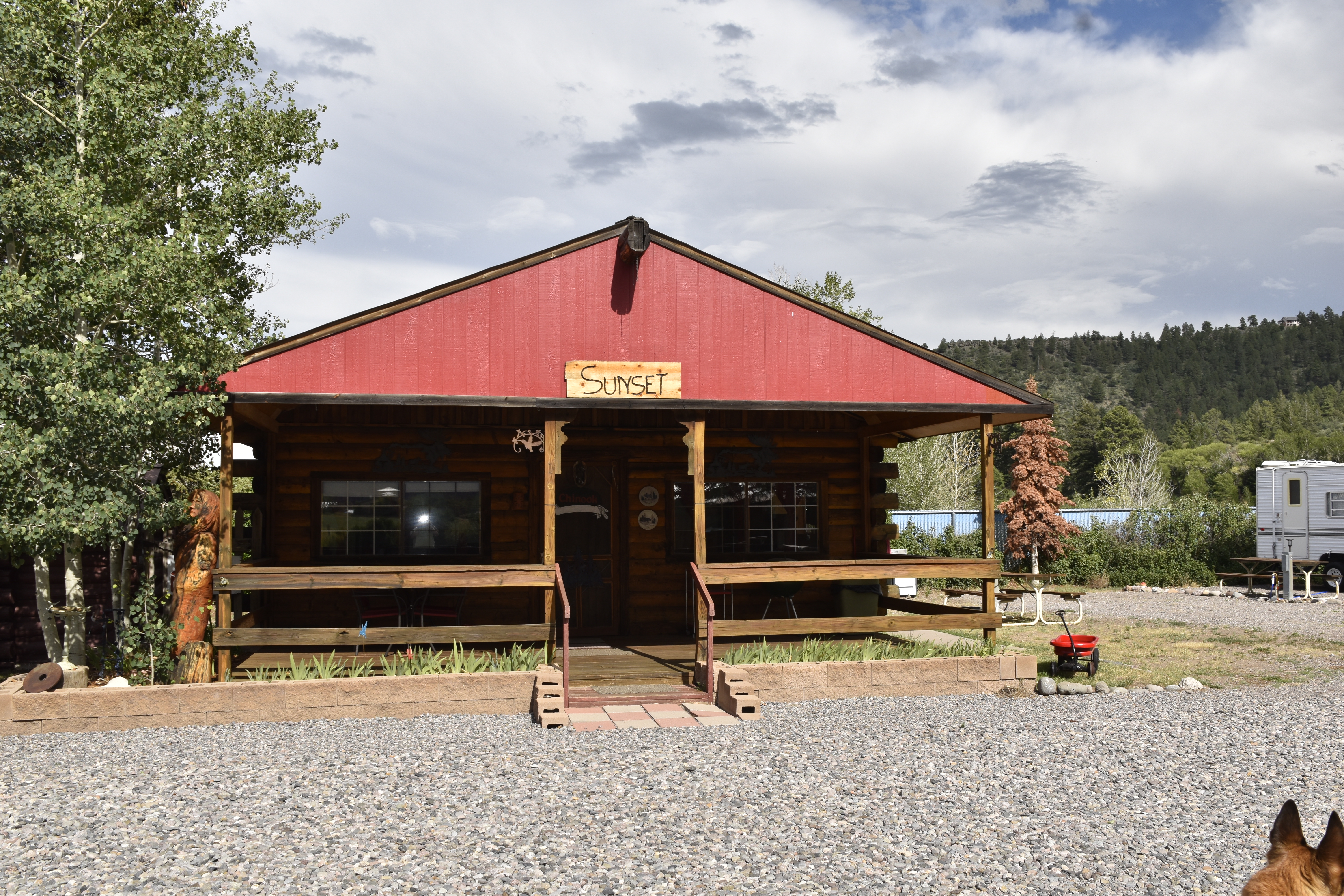 Relaxing Sunset Cabin