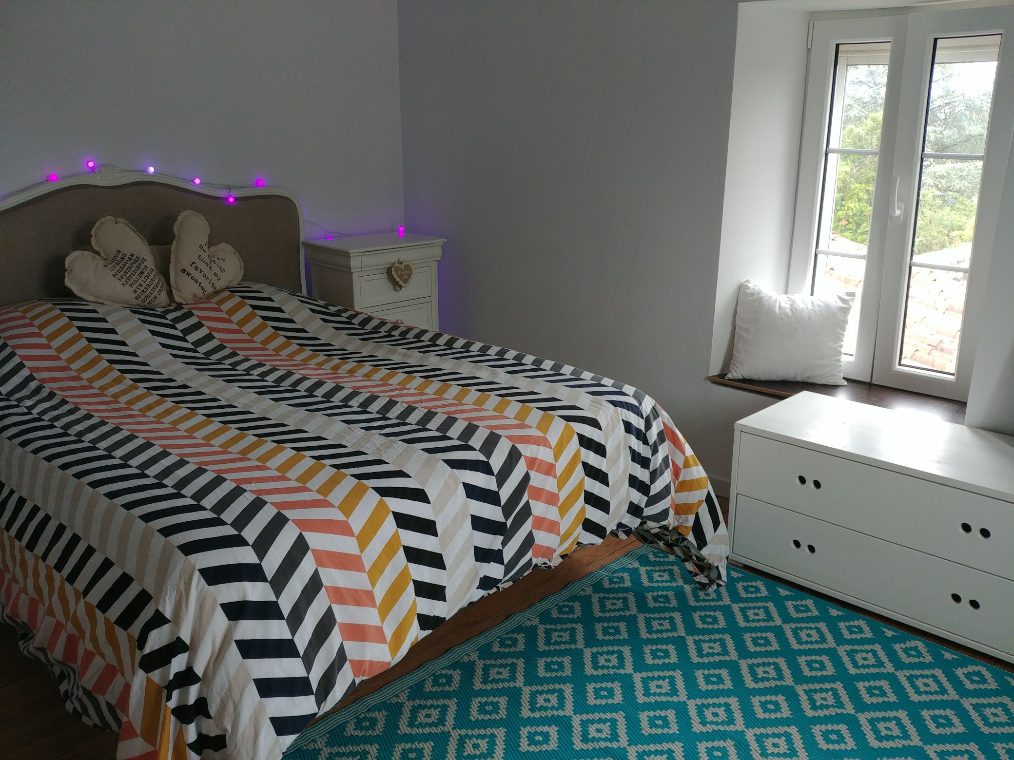 غرفة جميلة على السطح بإطلالة Airbnb