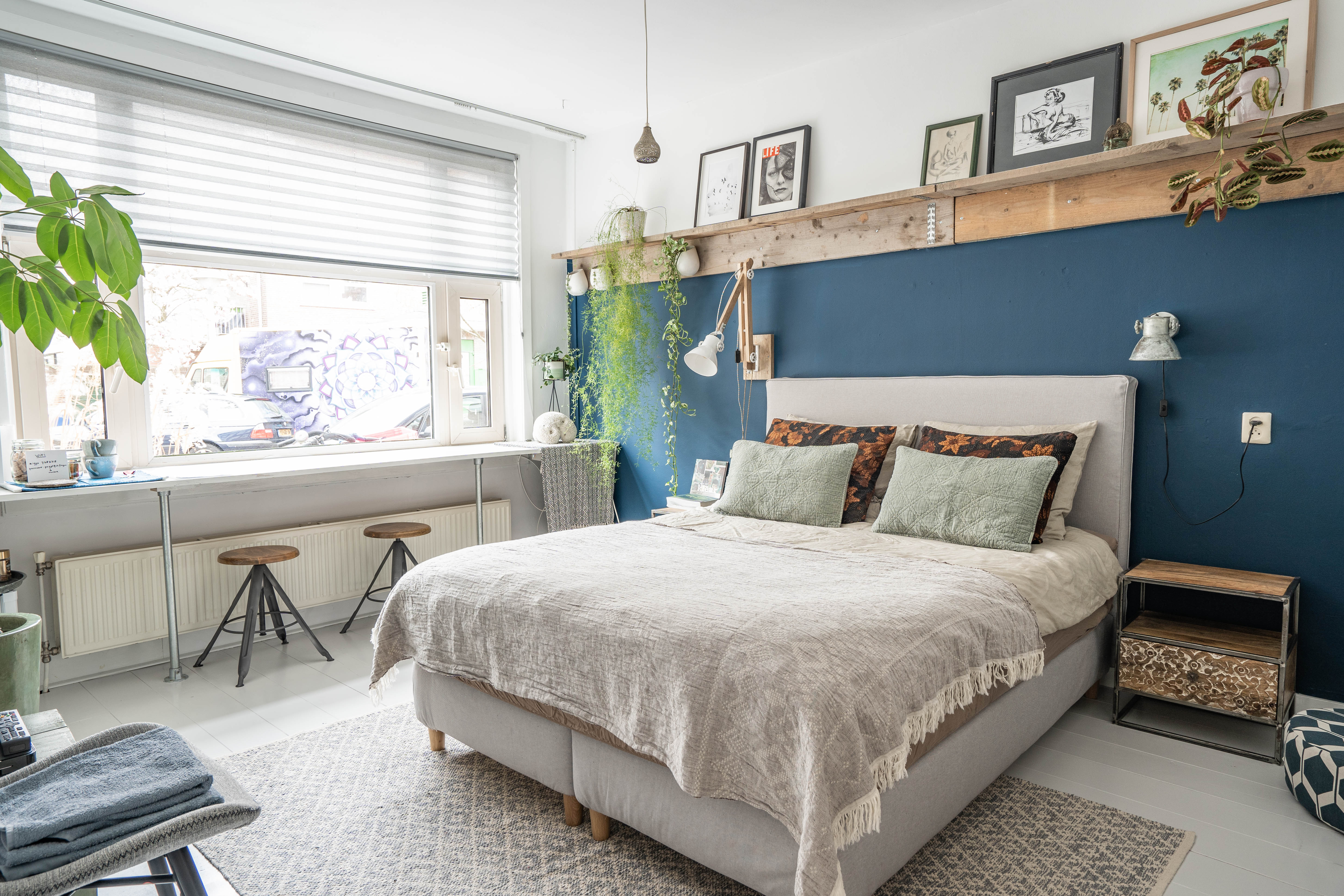 Comfortable ground floor bedroom close to center — Amsterdam stay