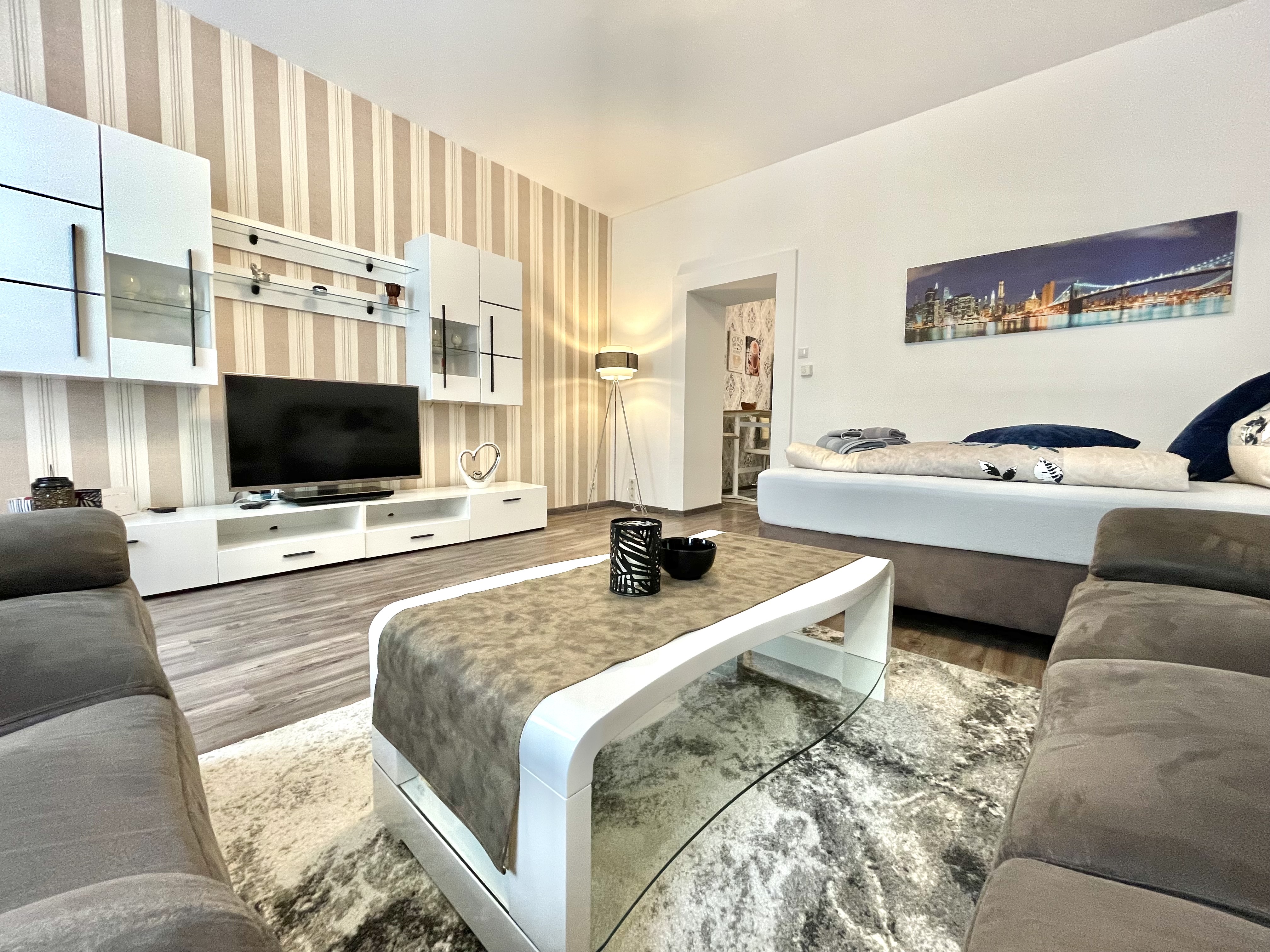 Chic Historic 2BR | 5 Mins to Stephansdom