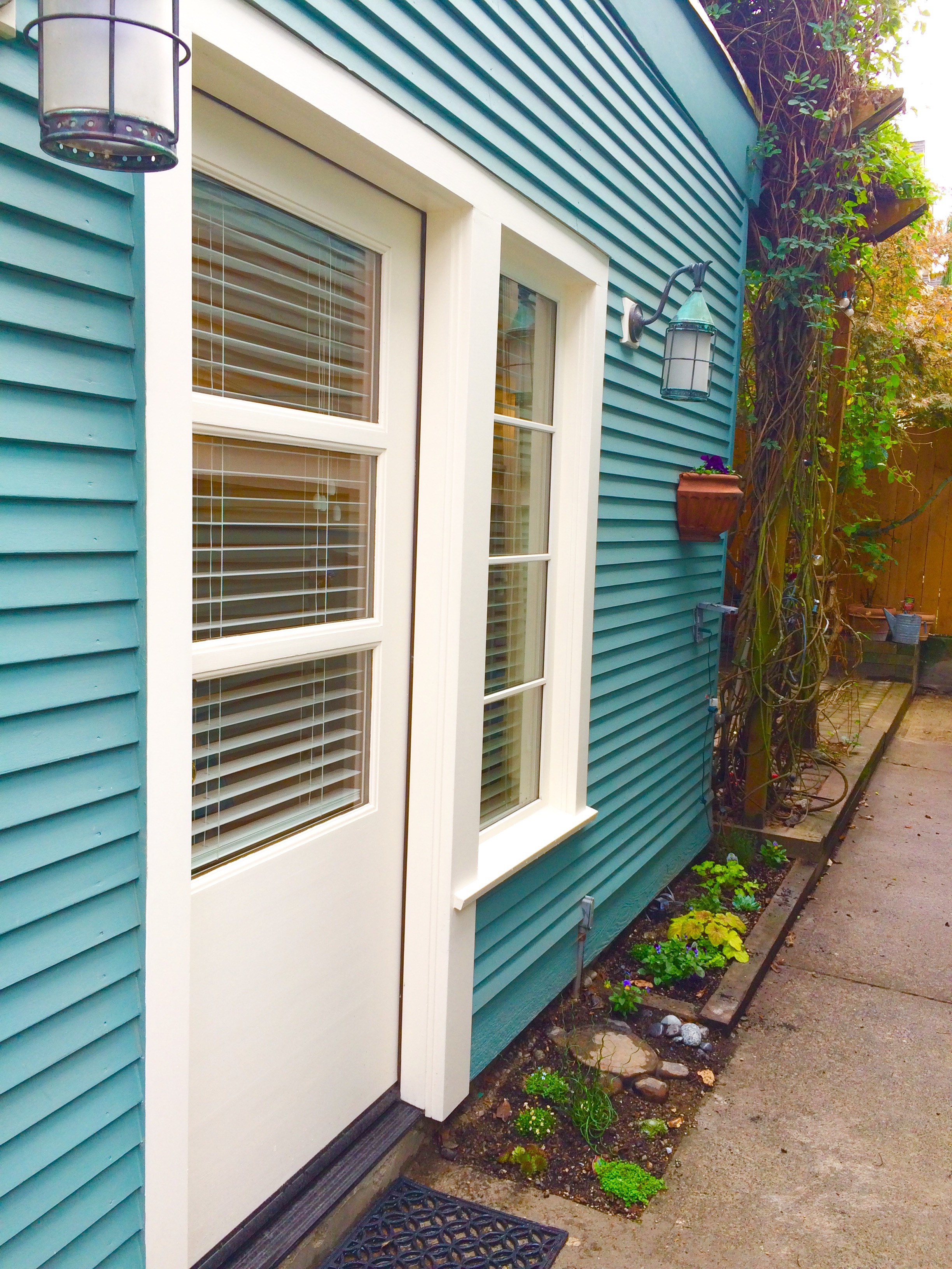 Center of City Detached Ensuite Capitol Hill