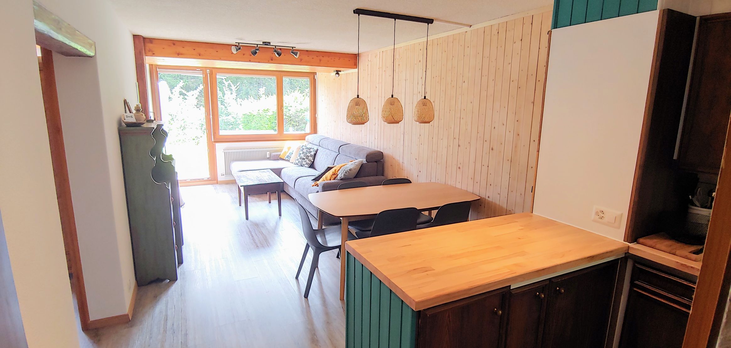 Beautiful 2.5 room apartment with garden