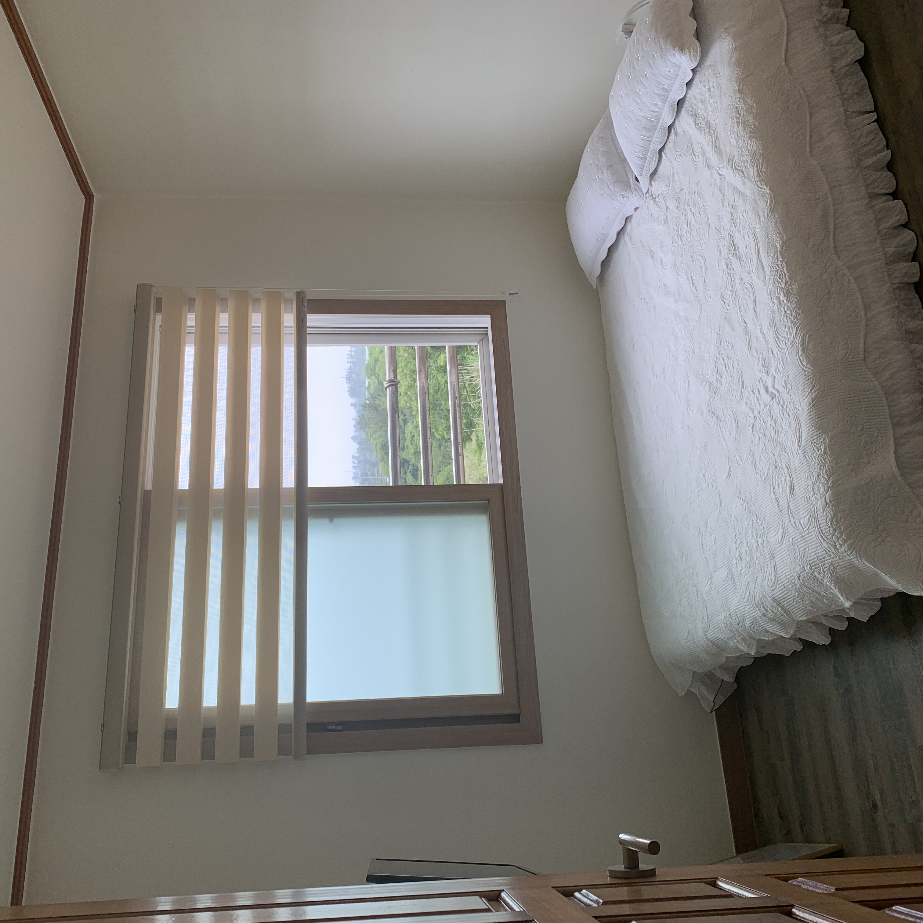Sukine Bed & Breakfast on the 2nd floor of Gujwa-eup, Jeju-si (all on the 2nd floor, 2 bedrooms)