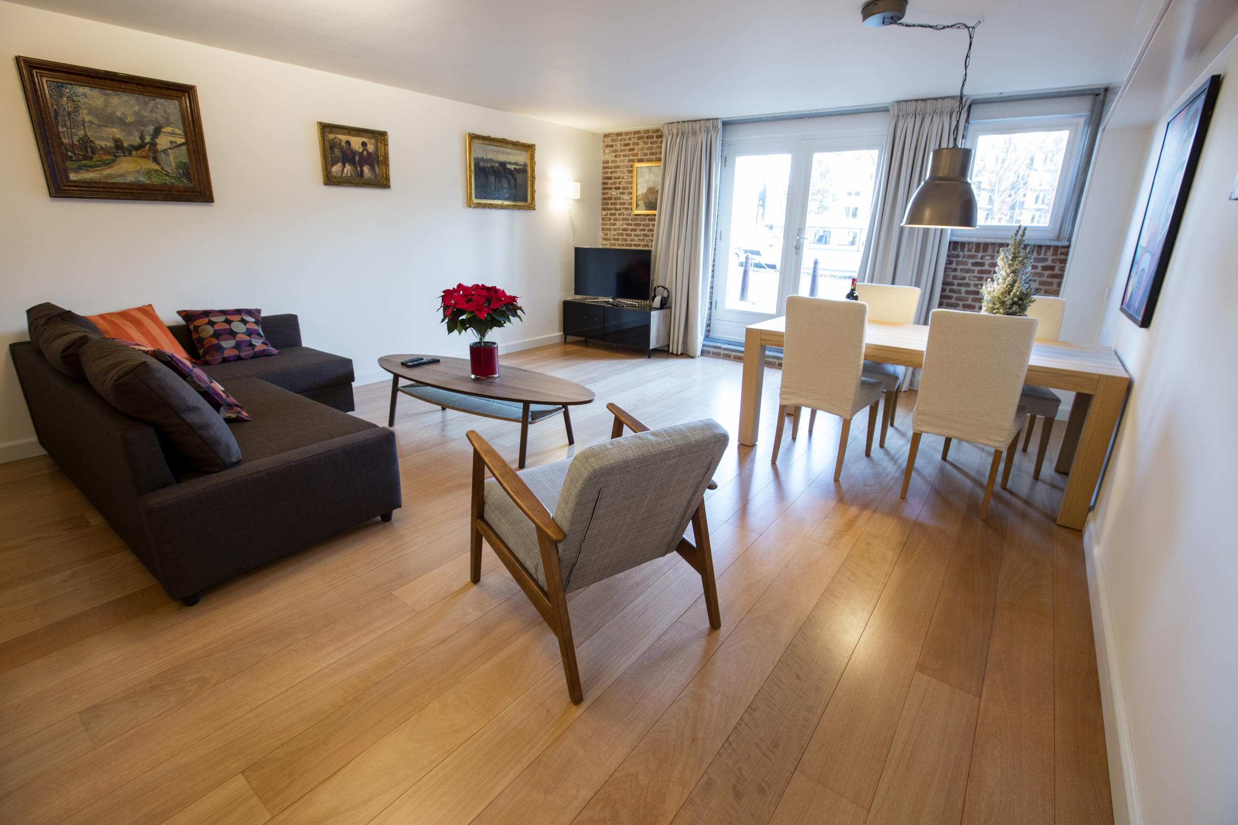 Perfect Central and Quiet Canal Apartment — Amsterdam stay