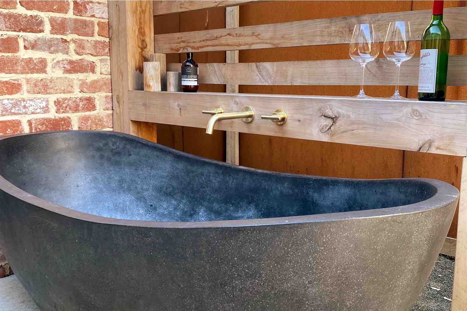 The Little House - luxury escape for couples