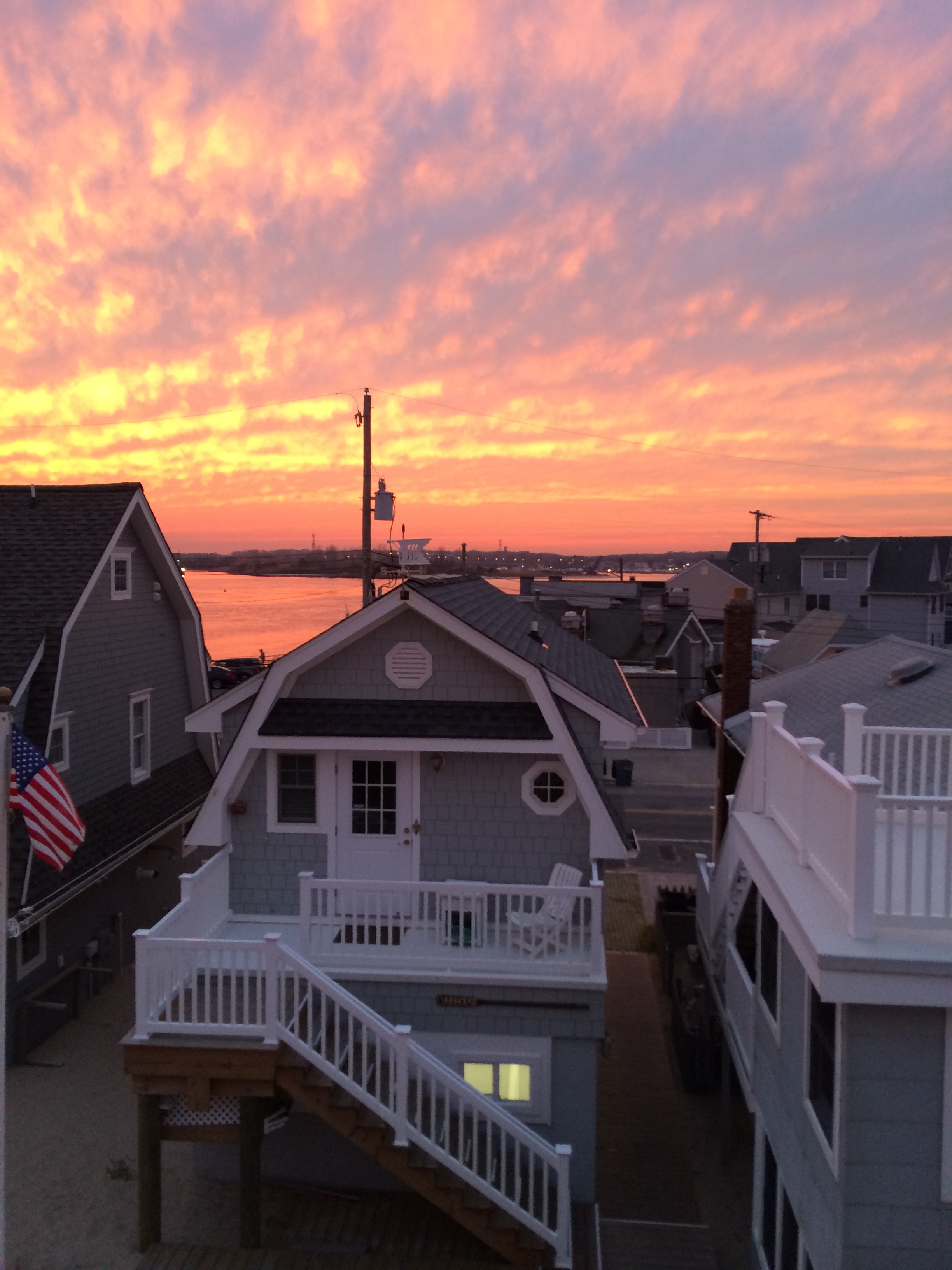 "Oarhouse" garage apartment by sea Cottages for Rent in Manasquan