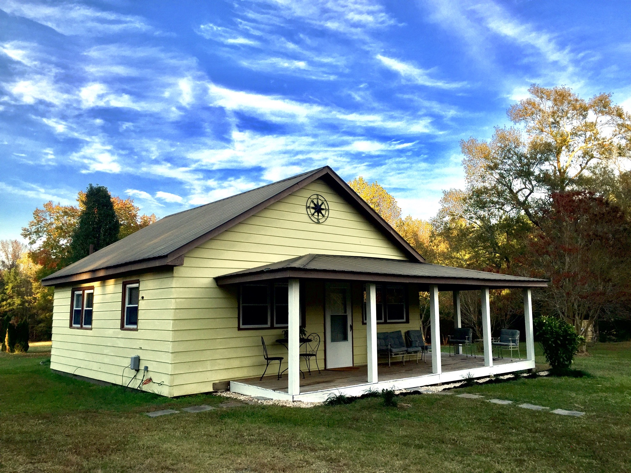 Aunt Jo's Craftsman Cottages for Rent in Pittsboro, North Carolina