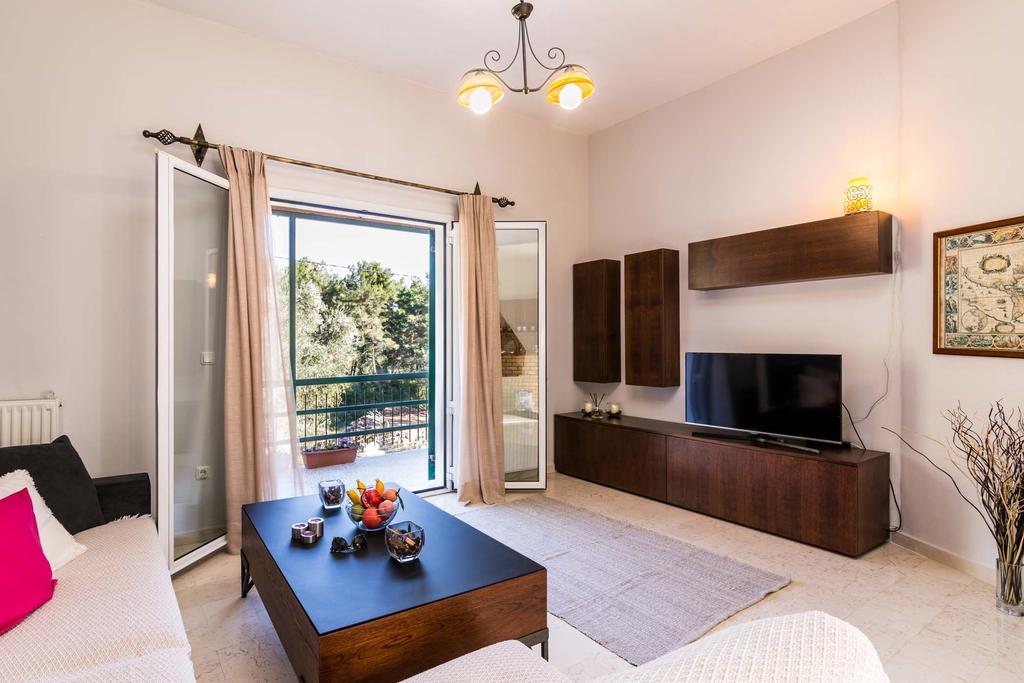 The Olive Grove Two-Bedroom Apartment, Dasia