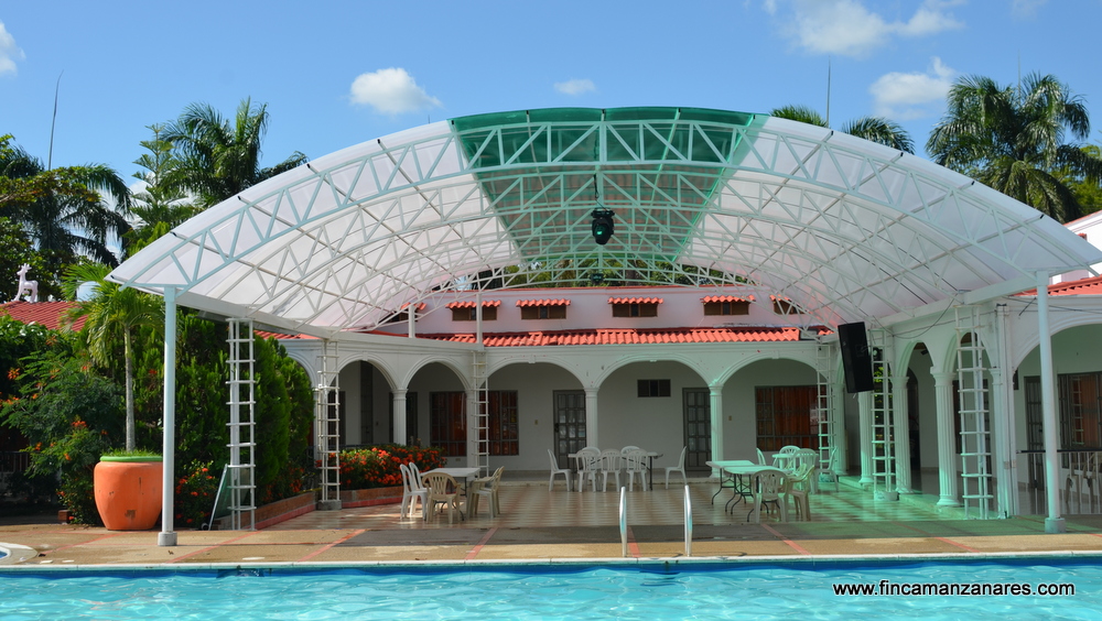 Finca turística Manzanares, GranadaMeta Casas en renta en Granada