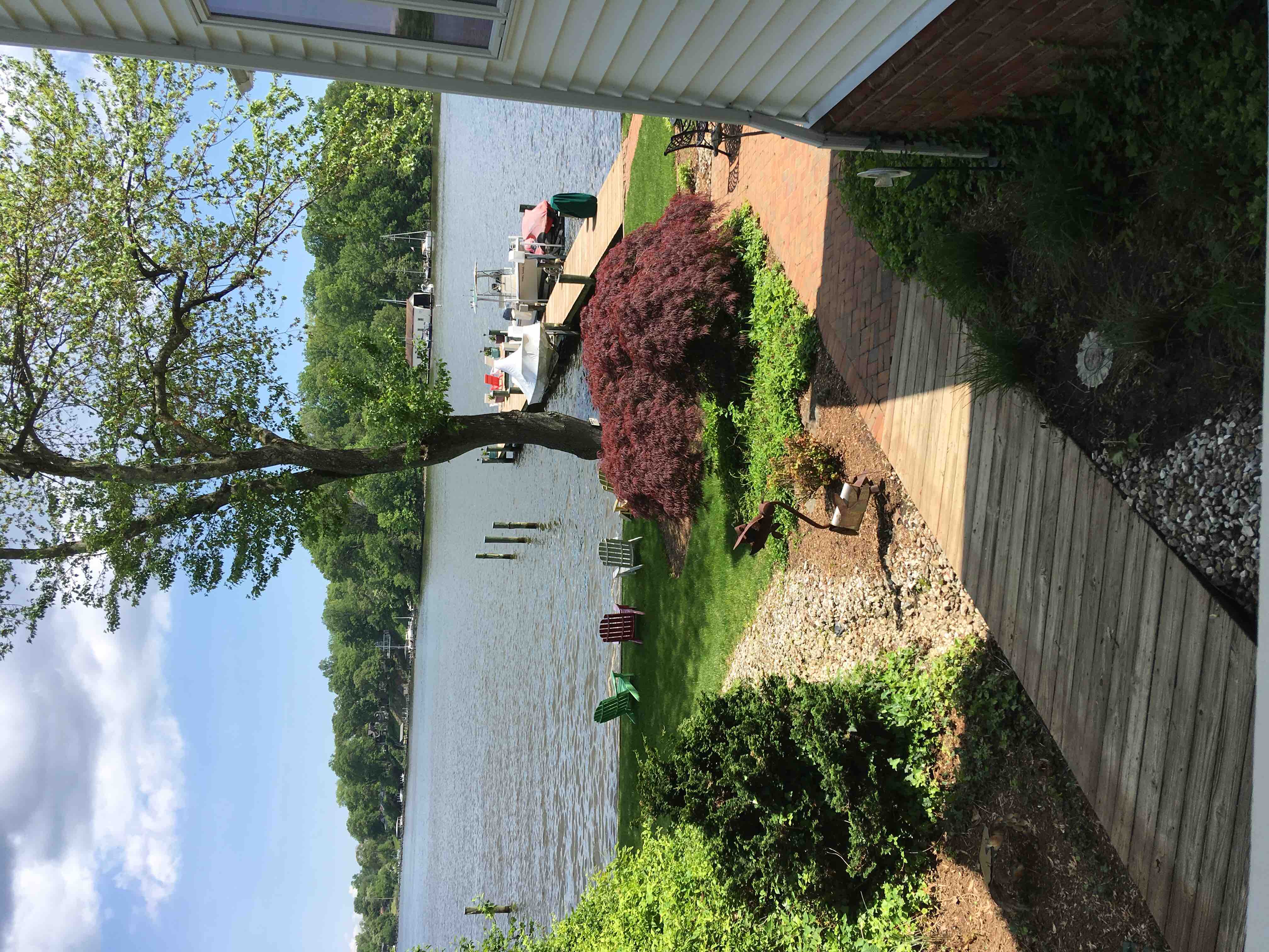 The Riva House Guesthouses for Rent in Riva, Maryland, United States