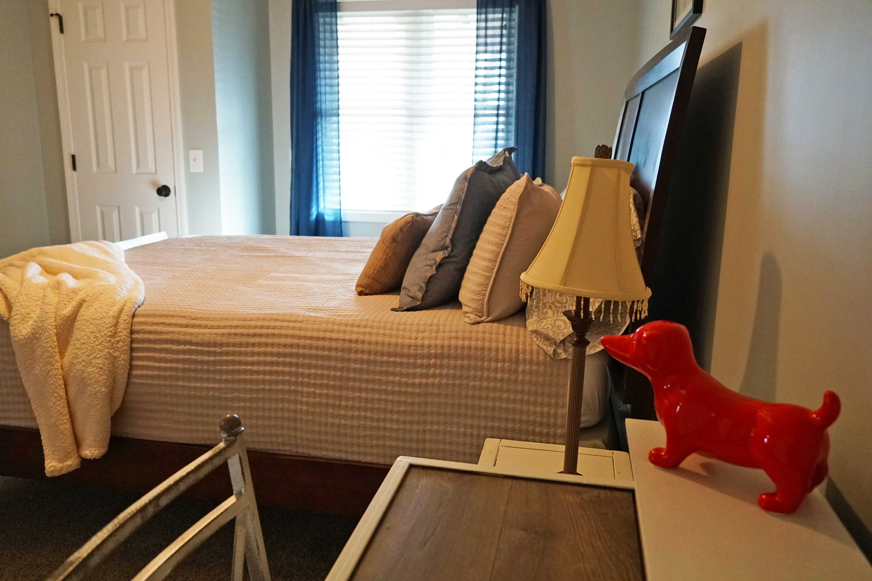 Luxurious Getaway On Witmer Lake Cottages For Rent In Wolcottville Indiana United States