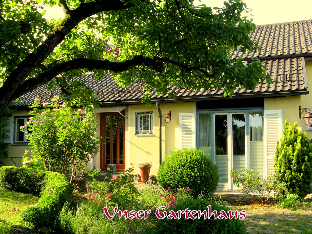 Ferienwohnung Bad Aibling Unser Gartenhaus Guest Houses For Rent In Bad Aibling Bayern Germany
