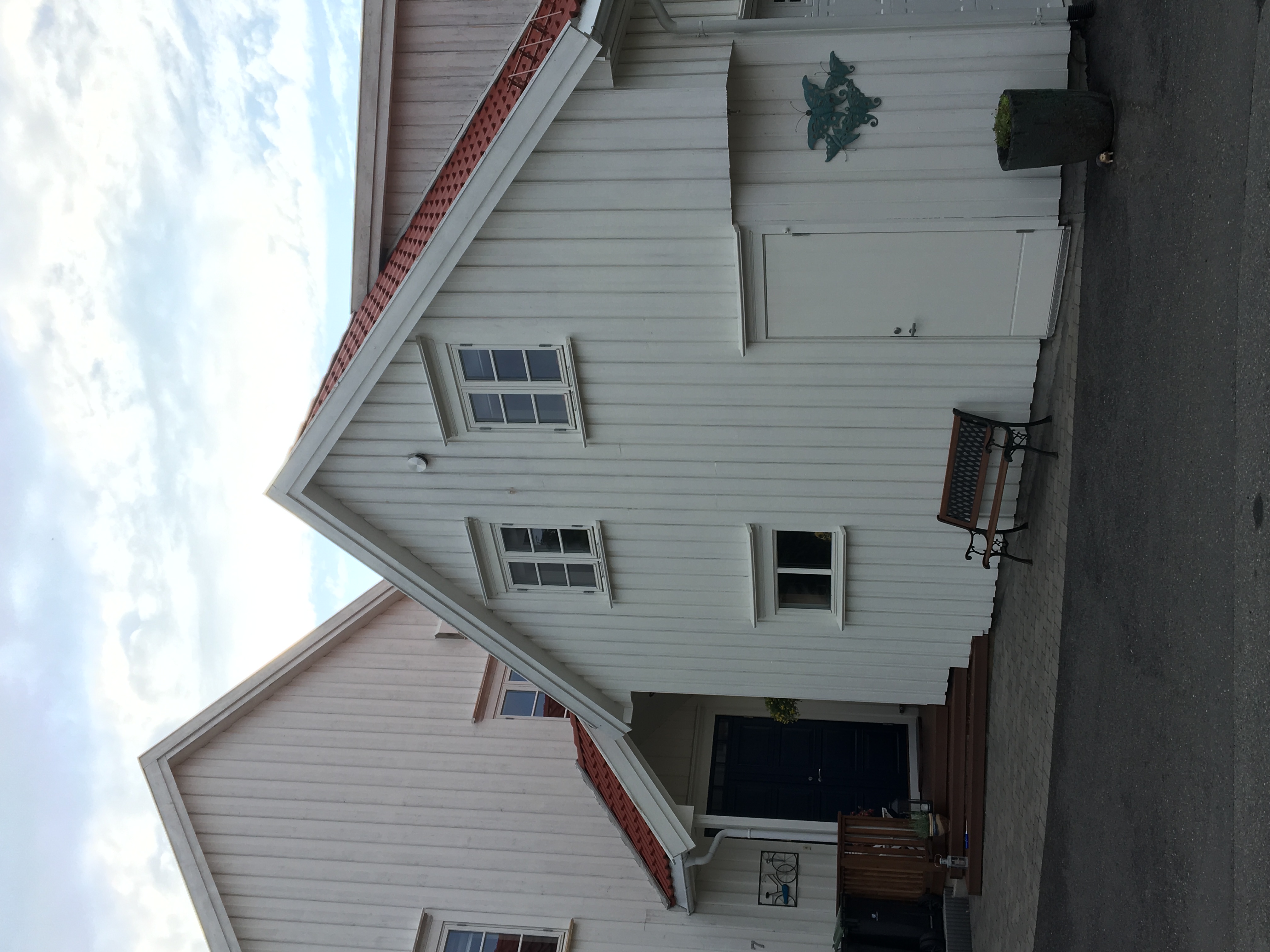 Nice apartment/loft at Bjorbekk, close to Arendal