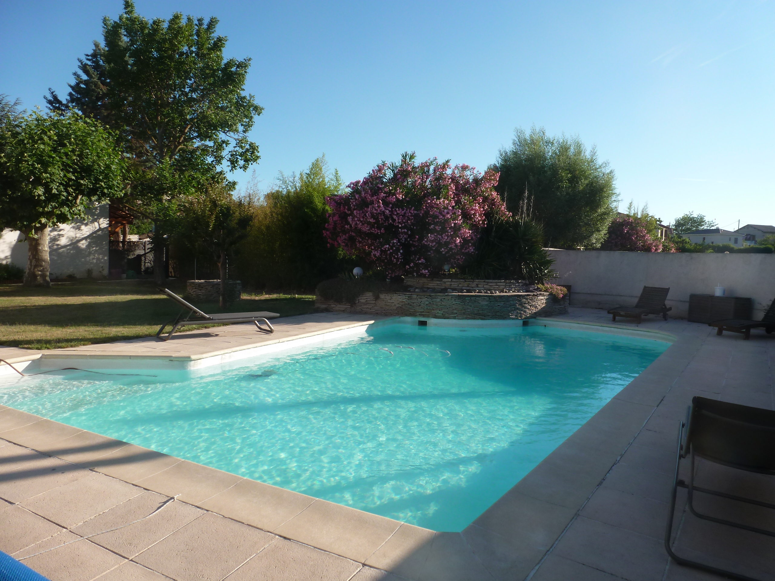 Aix en Provence..... 5 min.