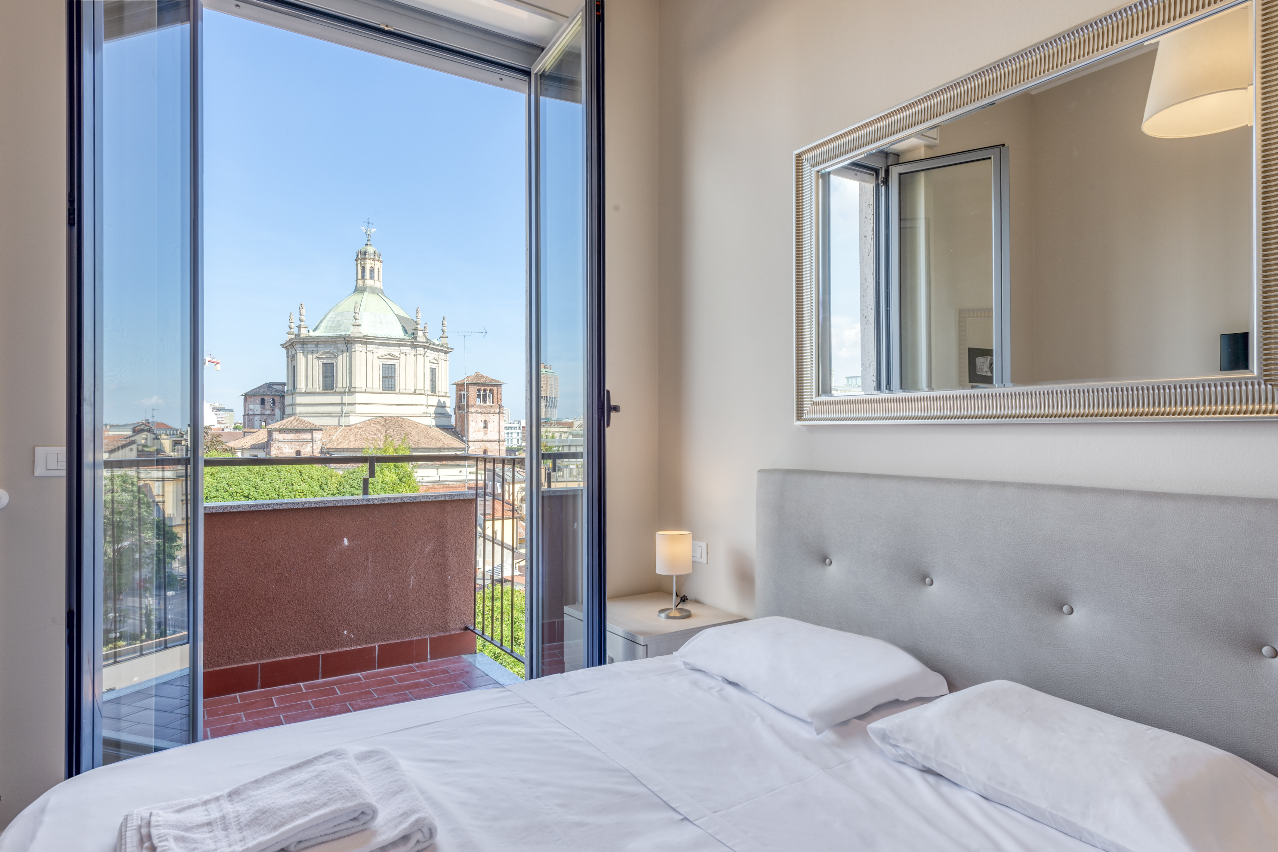 MORA 5 - Fabulous Apt. With Breathtaking View