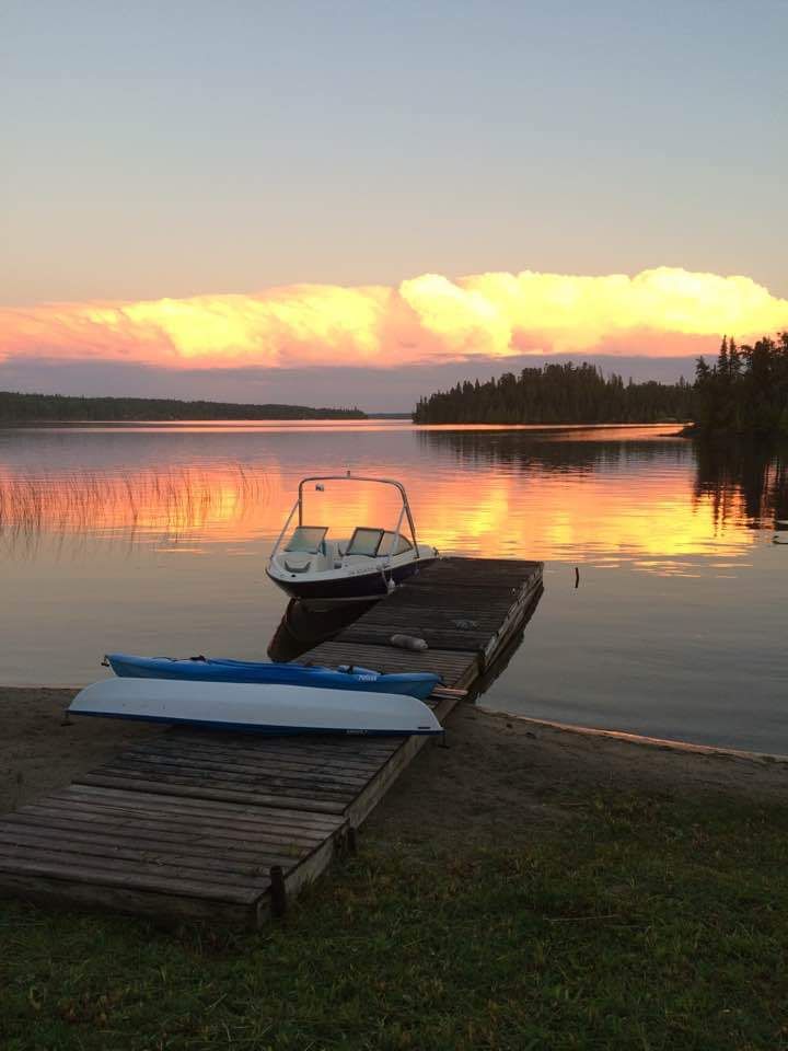 Beautiful Lakefront front Oasis on Kenogami Lake Cottages for Rent in
