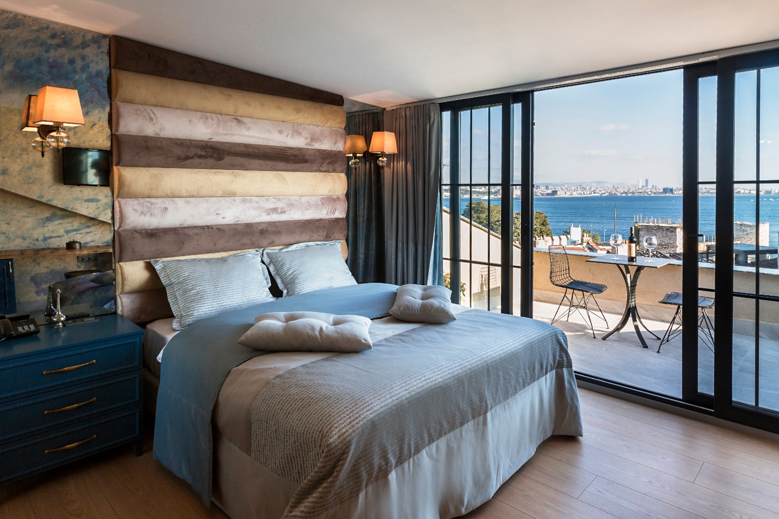 Sea View Balcony Suite -Heart of Historic Old City