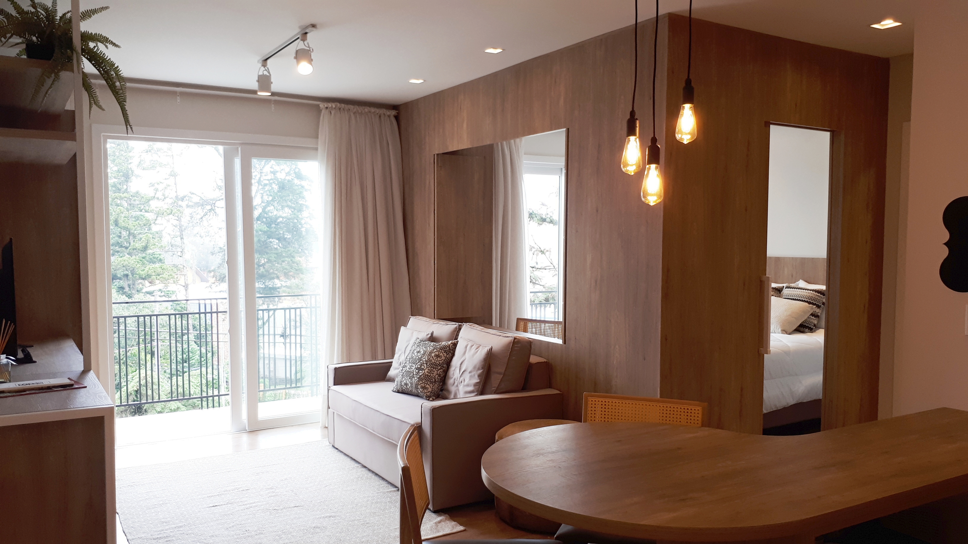 Loft, beautiful and welcoming! In the heart of Gramado!