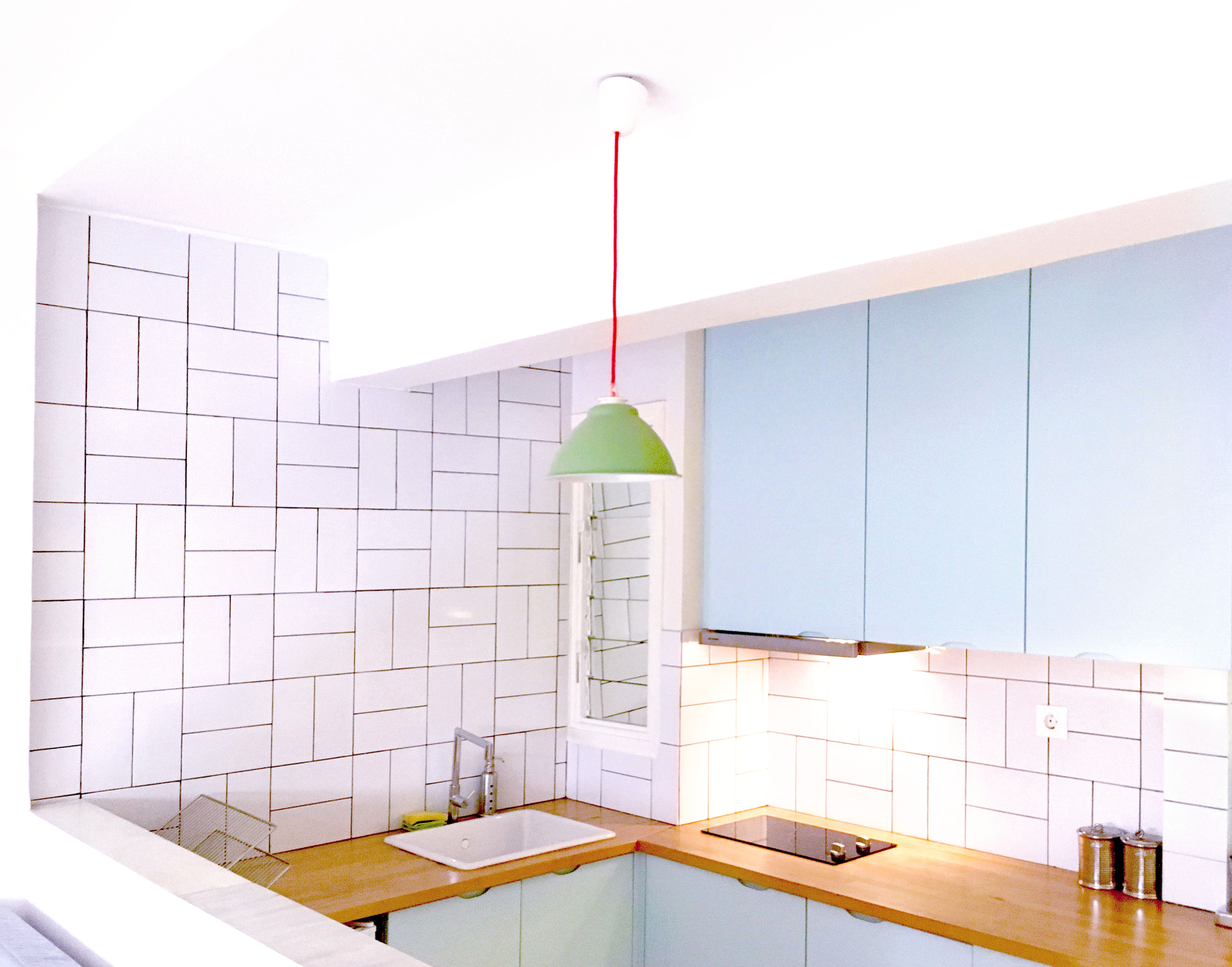 Super Central & Calm Contemporary Athens Apartment in ΚΟΛΩΝΑΚΙ, Athens