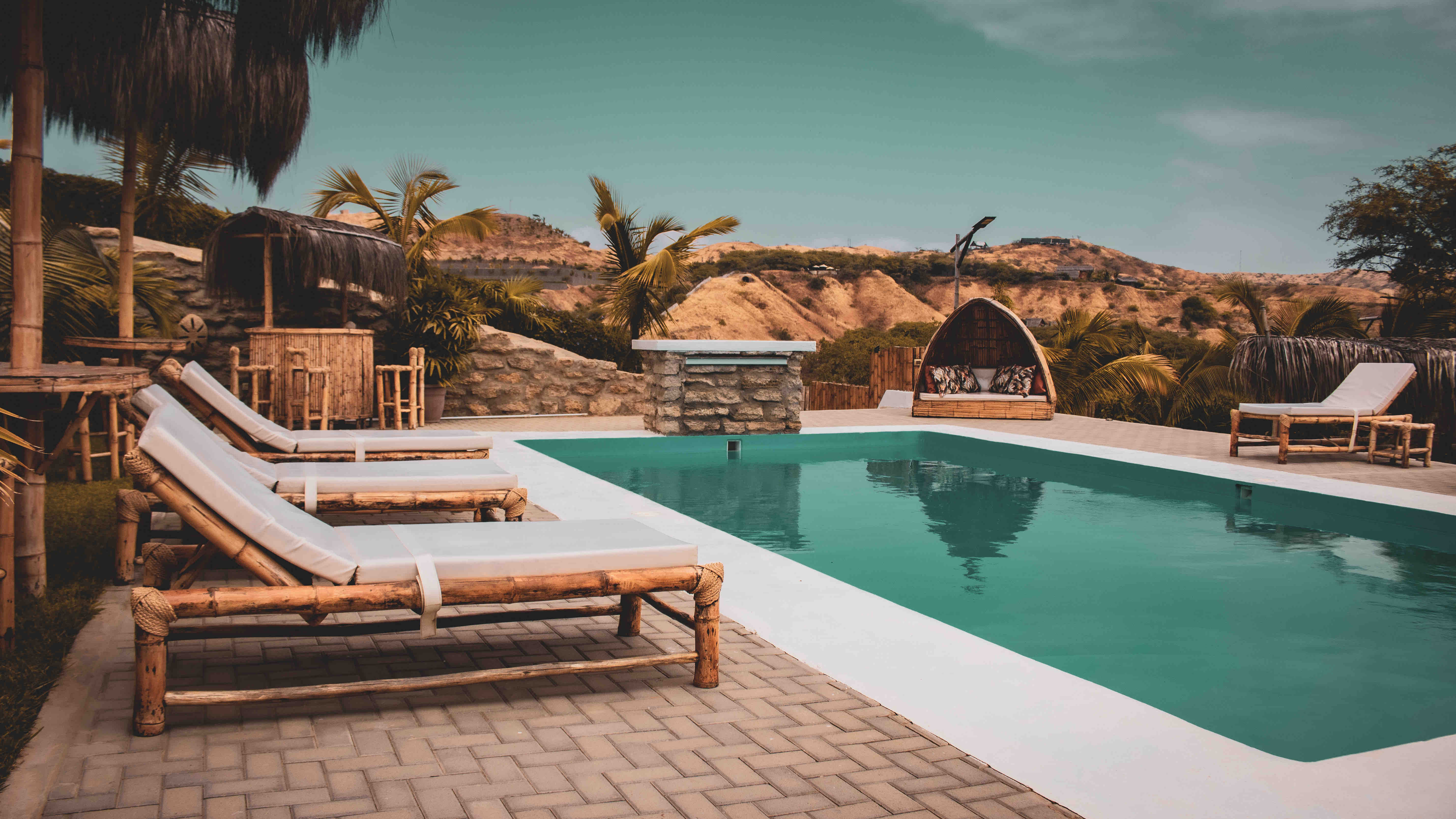 Kūpuna Villas - Bungalow Nalu - Máncora Perú