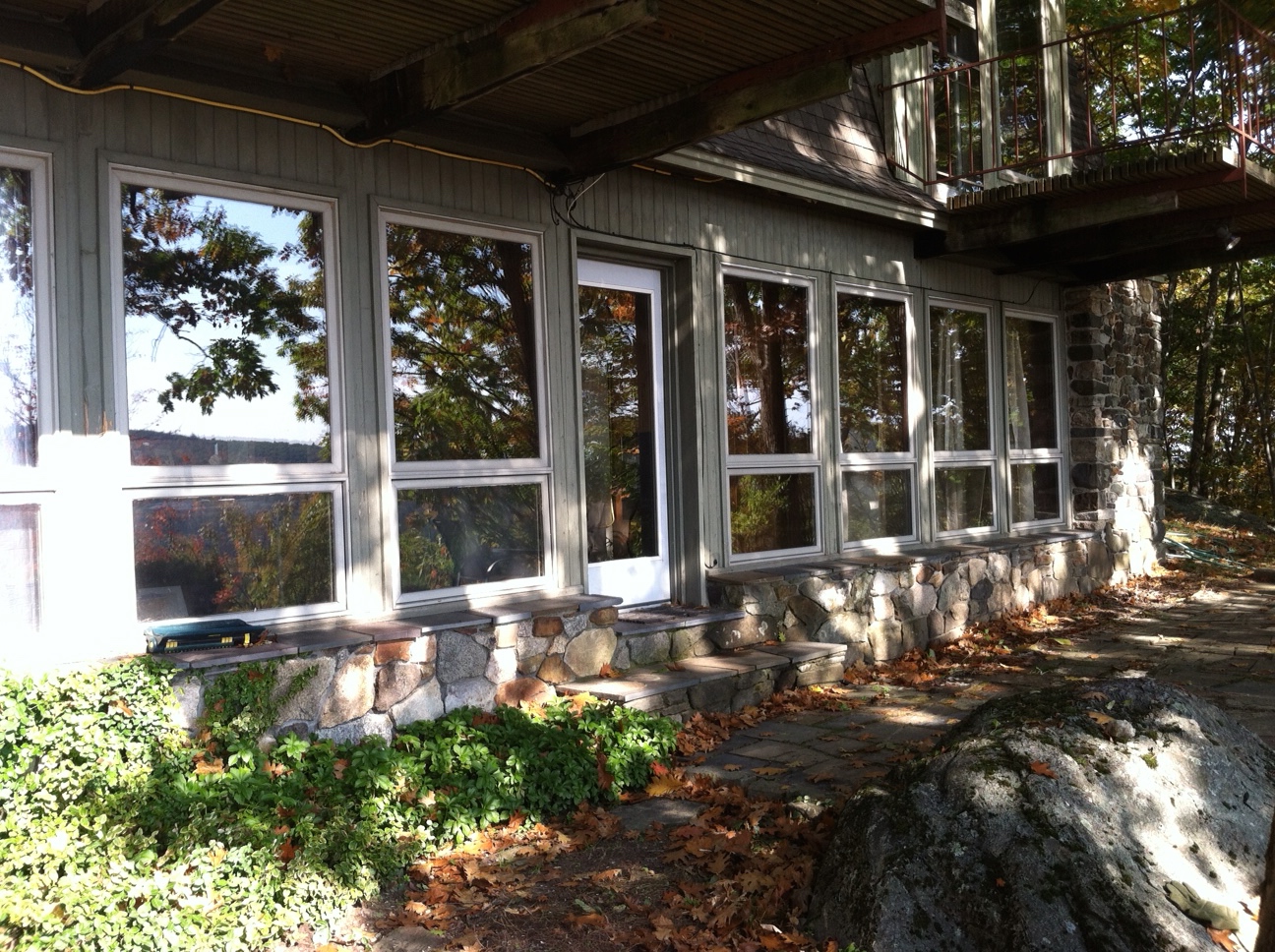 Peaceful Getaway at The Ledges Houses for Rent in Wayne, Maine