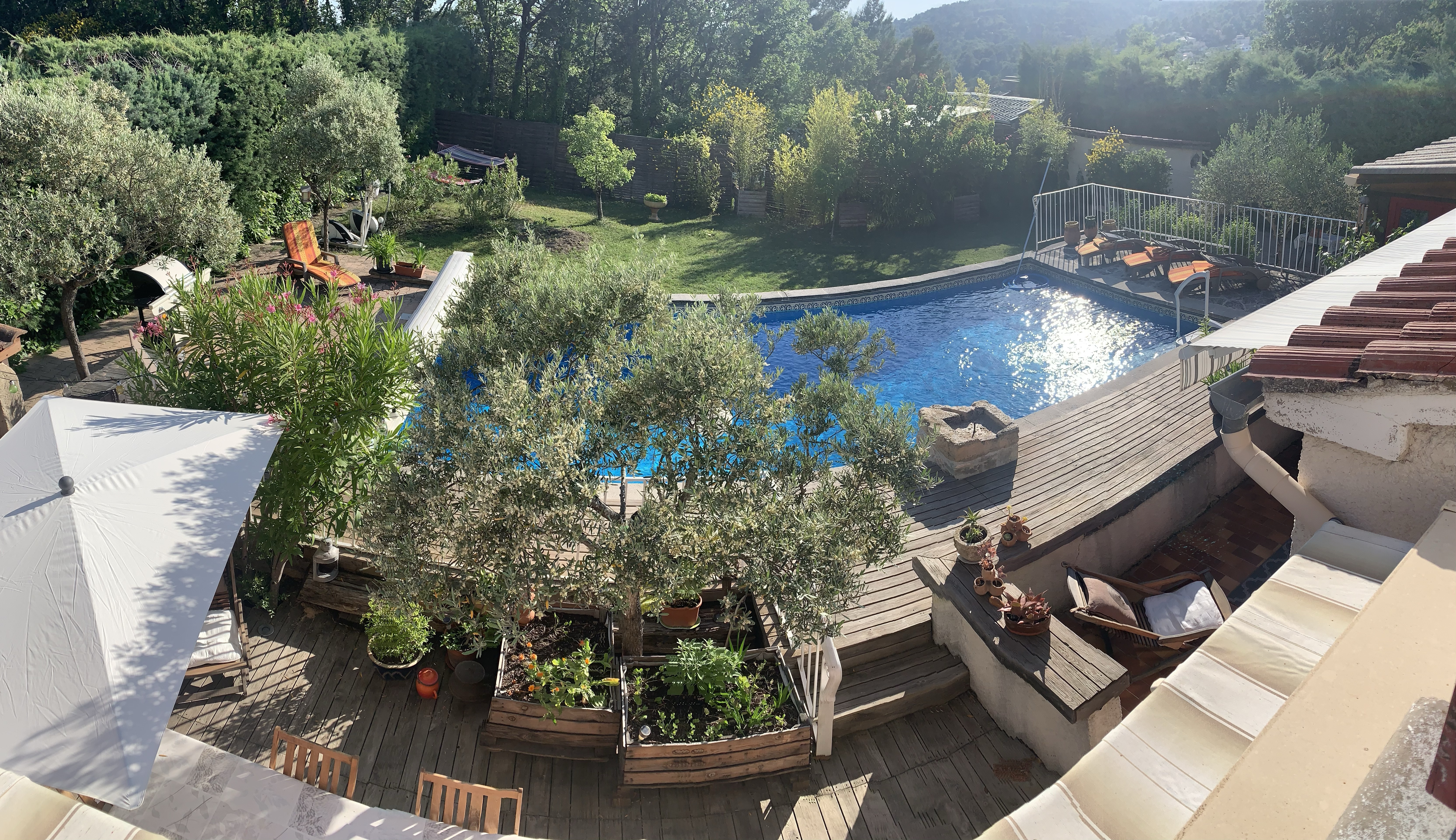 Provencal house with pool