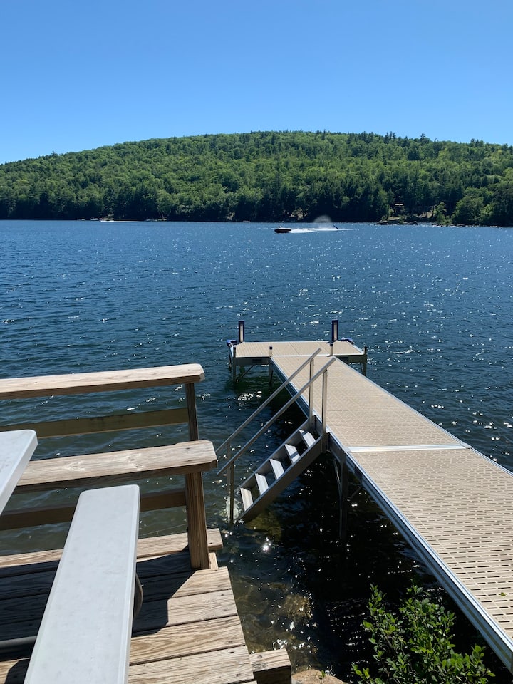 Gathering Home on Phillips Lake Houses for Rent in Dedham, Maine