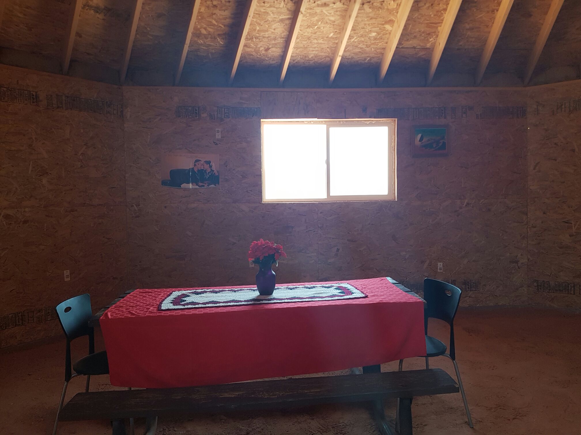 Navajo octagon earth hogan home Earth houses for Rent in Oljato